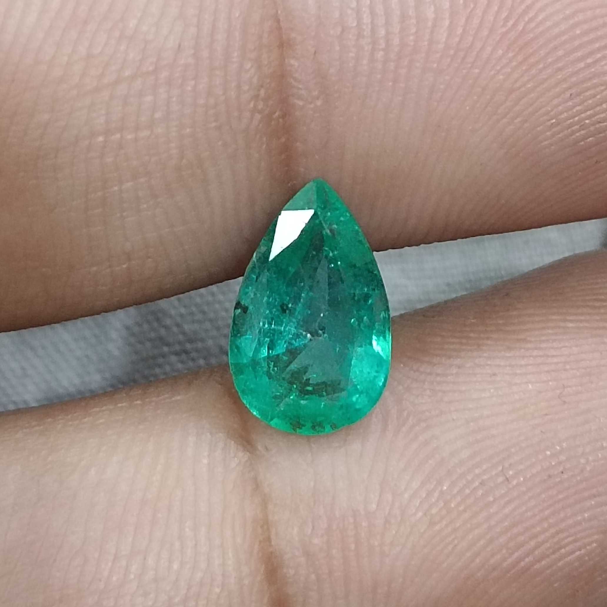 1.81ct medium deep bright golden green pear shape Colombian emerald gemstone /