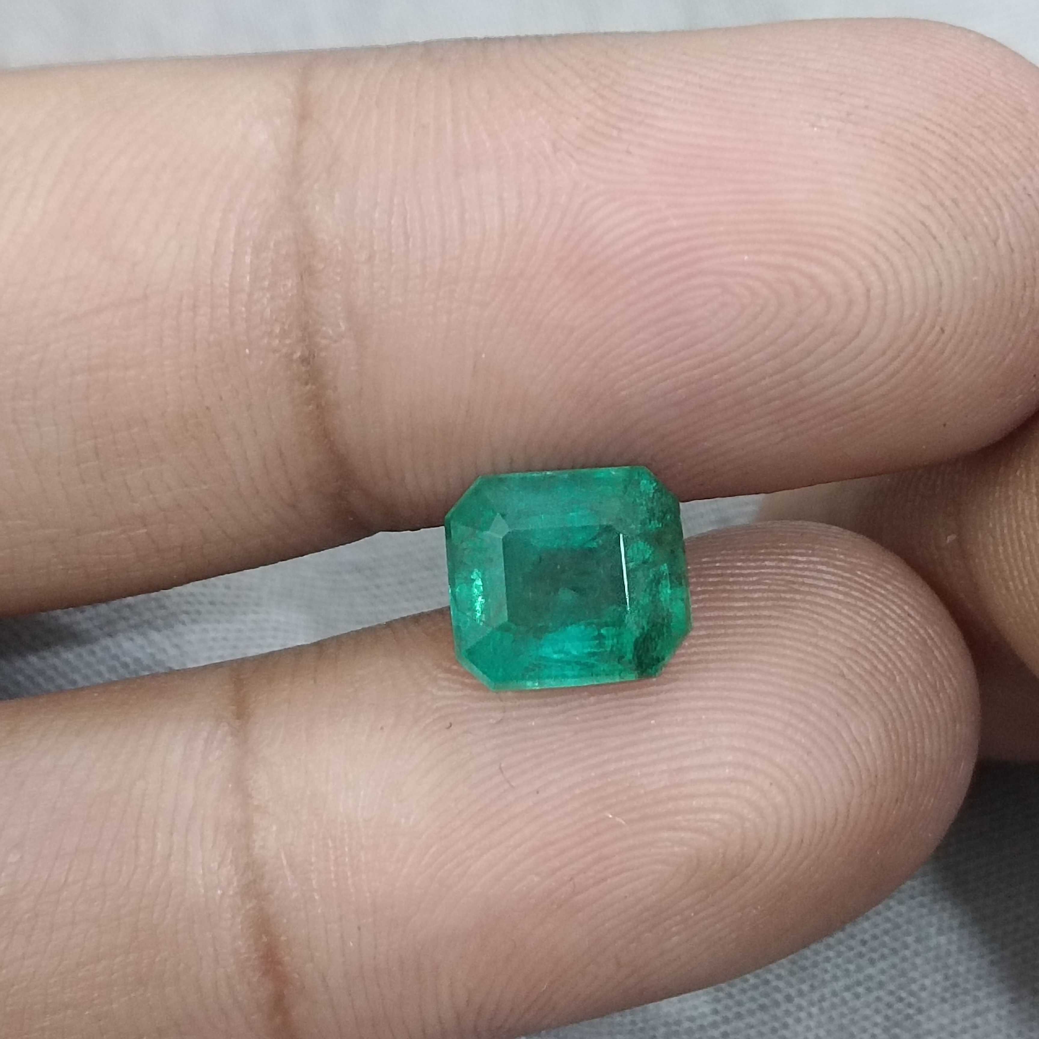 2.90ct medium green octagon cut Zambian emerald stone