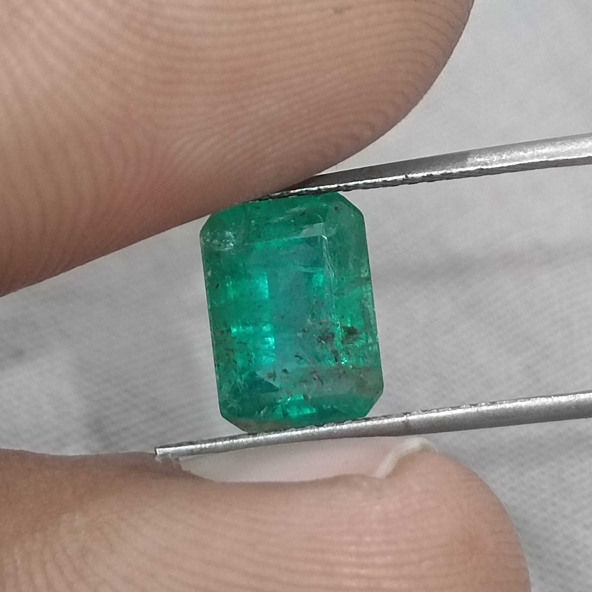 2.62ct GSI certified Panjshir golden green octagon cut emerald gemstone /