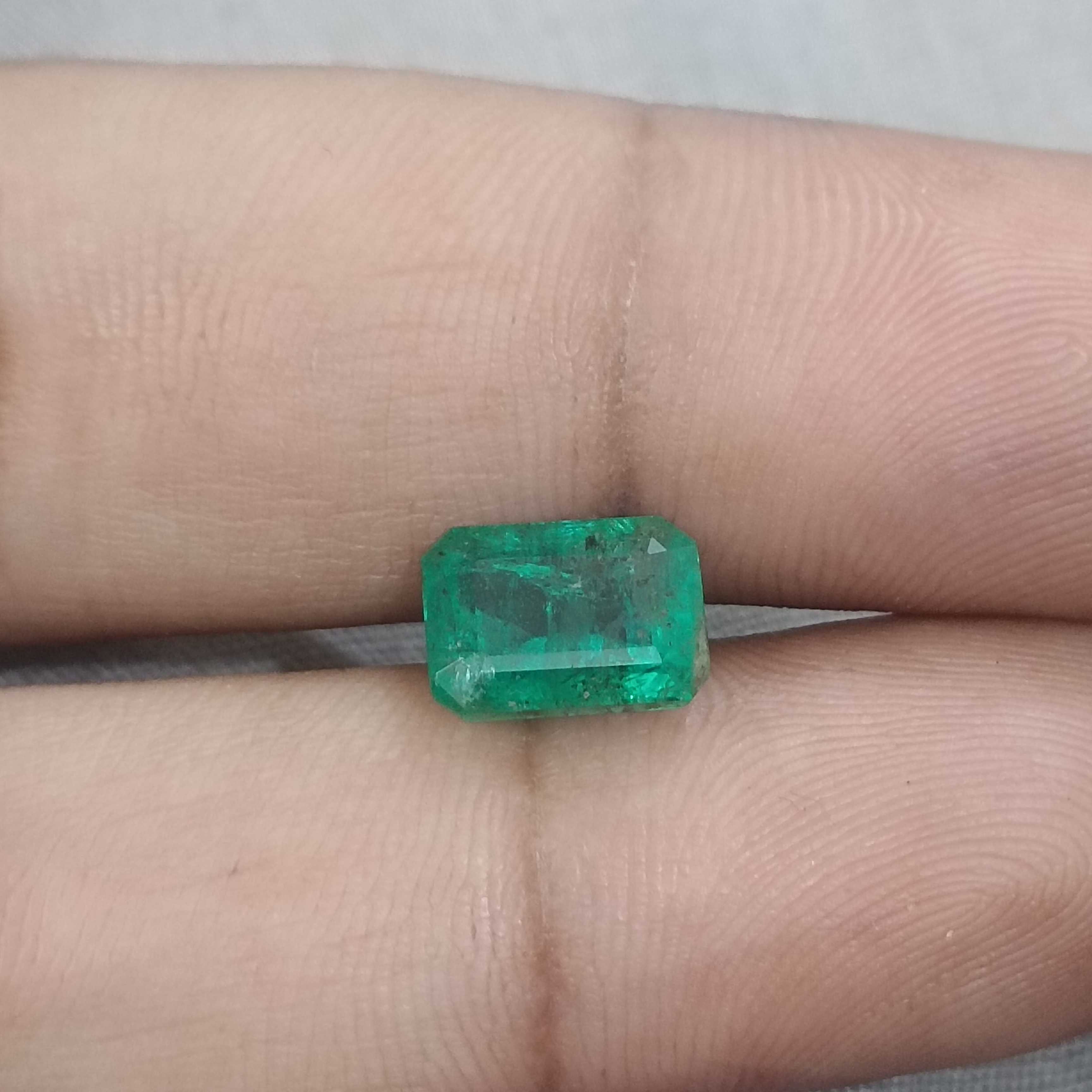 2.62ct GSI certified Panjshir golden green octagon cut emerald gemstone 