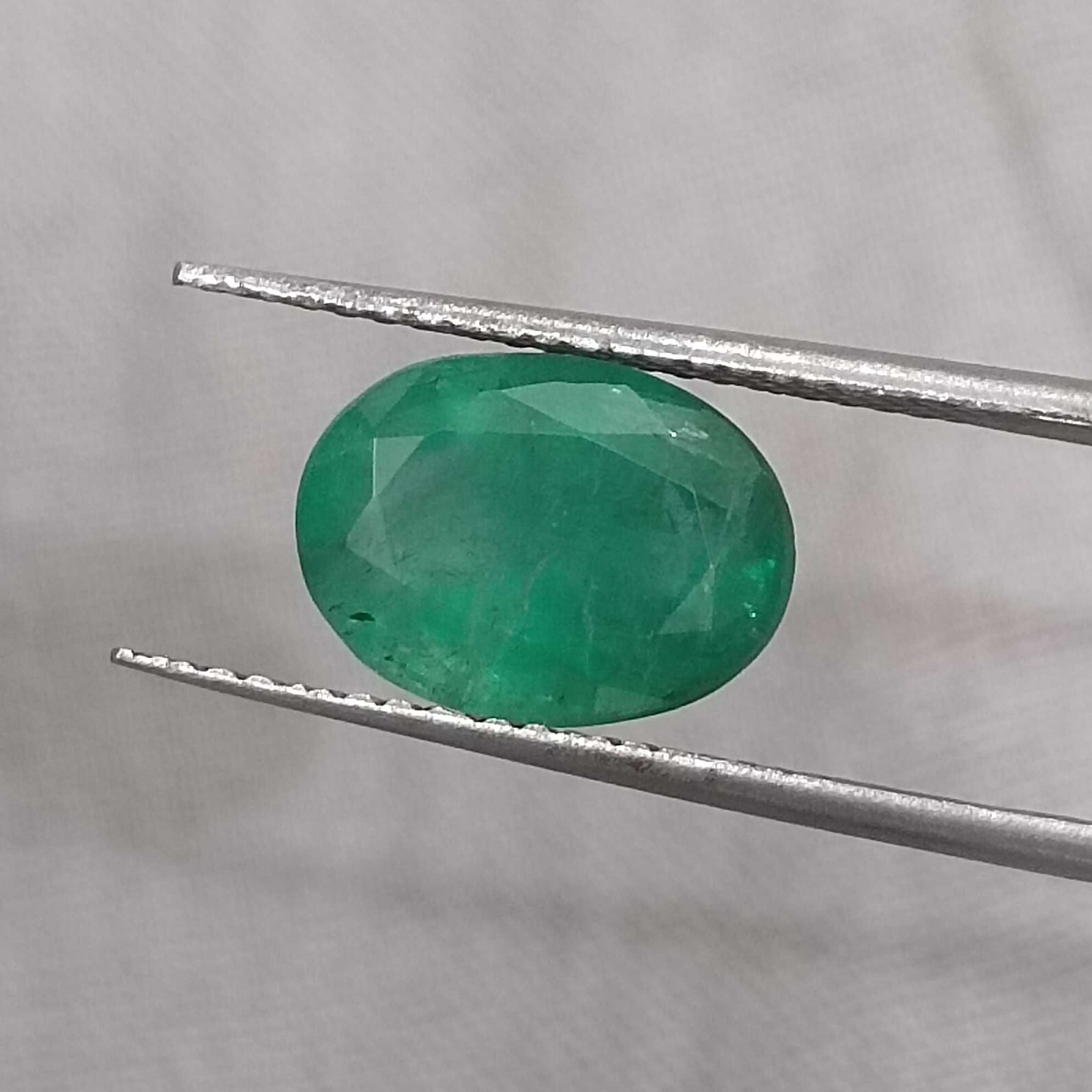 2.79ct GSI certified medium green oval cut emerald /