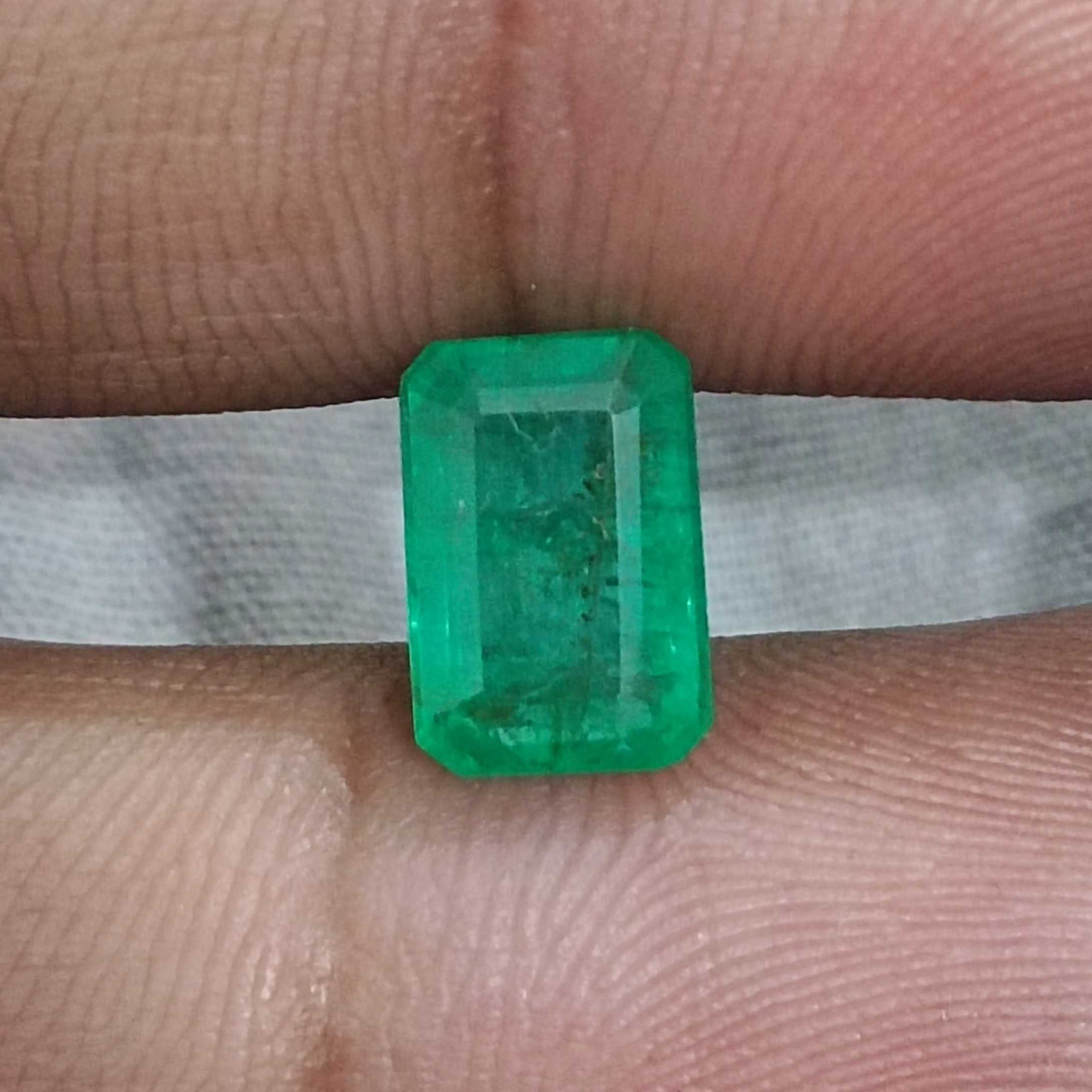 2.58ct GSI certified spring green octagon cut Panjshir emerald gemstone 