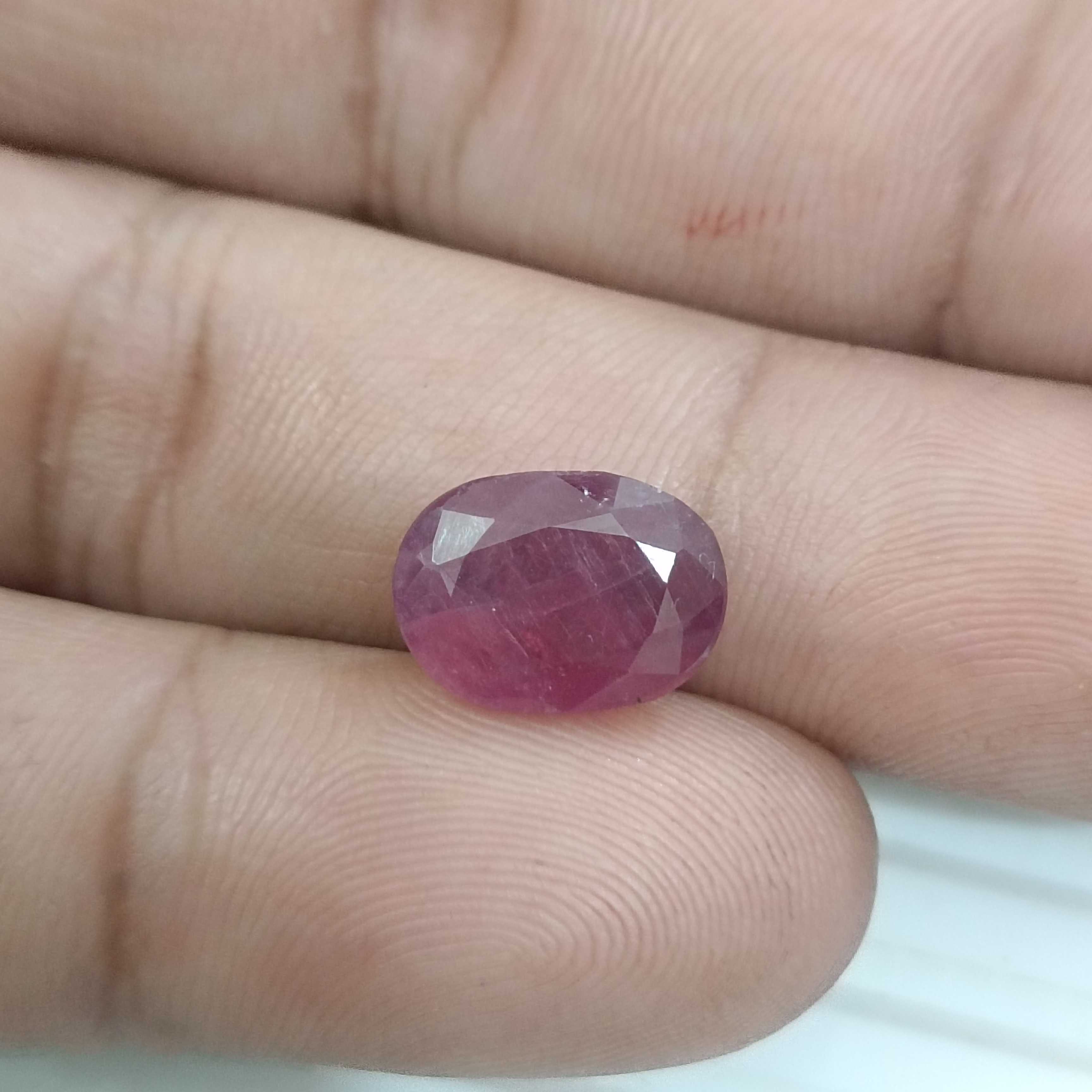 5.76ct GSI certified unheated oval cut Mozambique ruby 