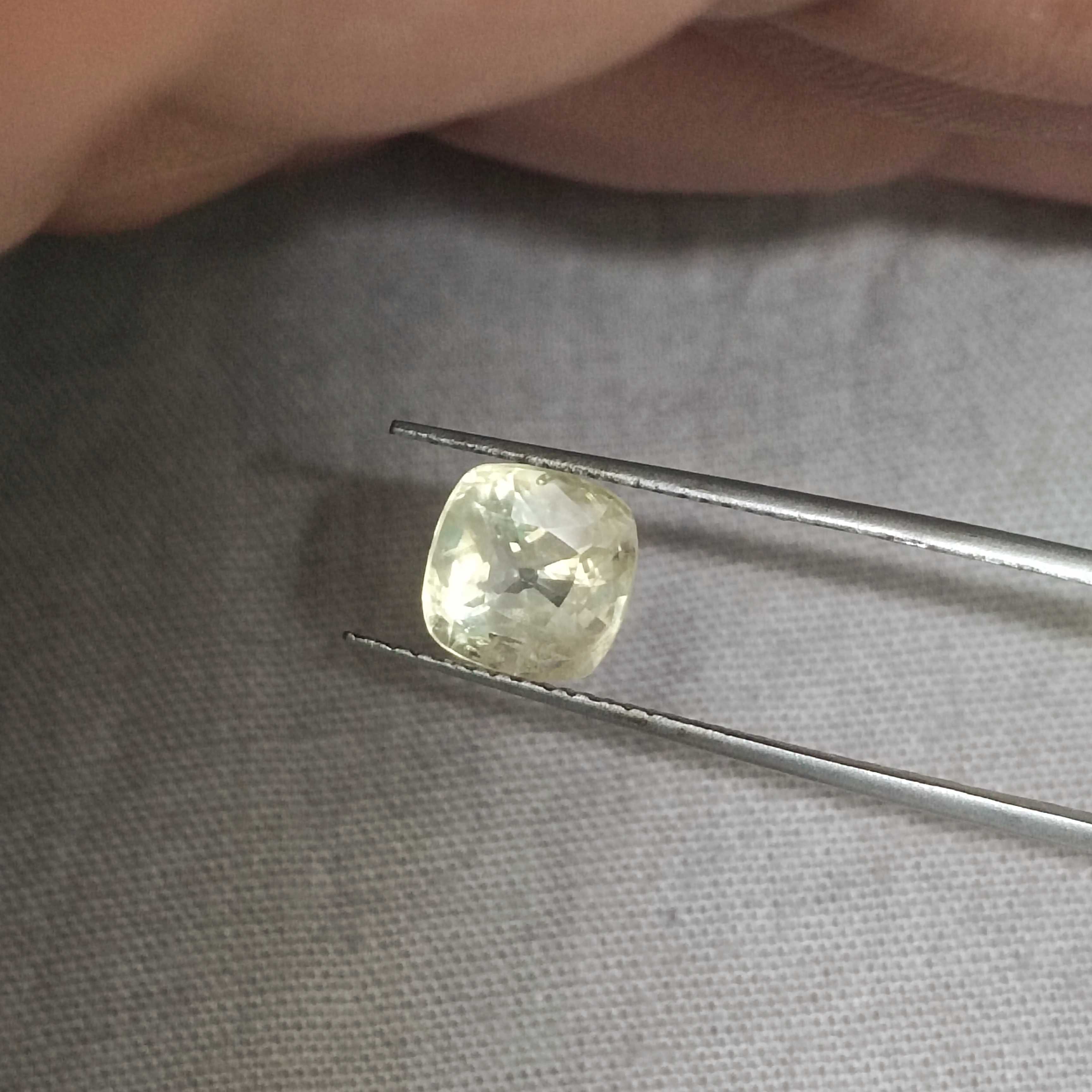 2.49ct GSI certified cushion shape unheated light yellow sapphire 