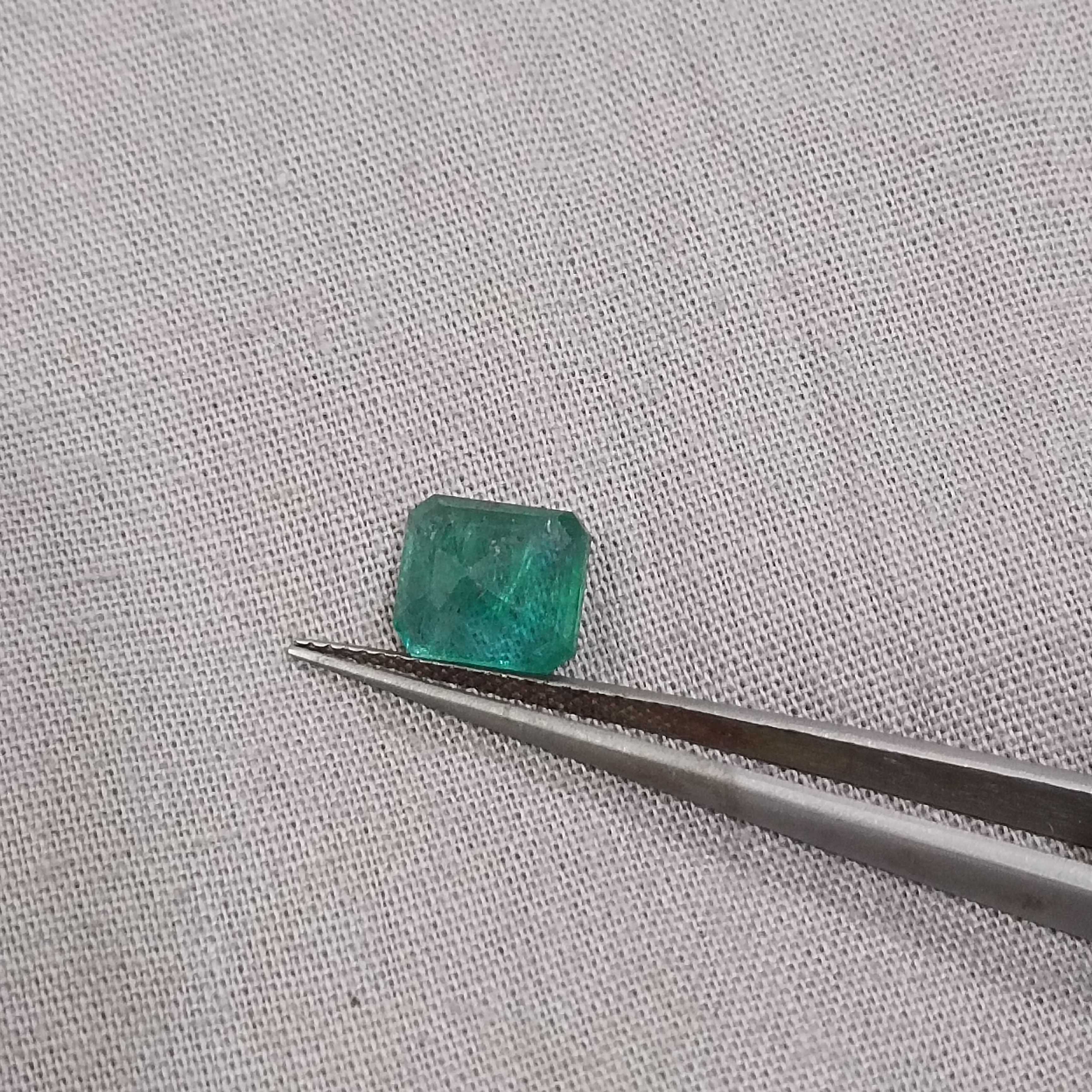 2.35ct GSI deep electric green octagon cut Zambian emerald gemstone 