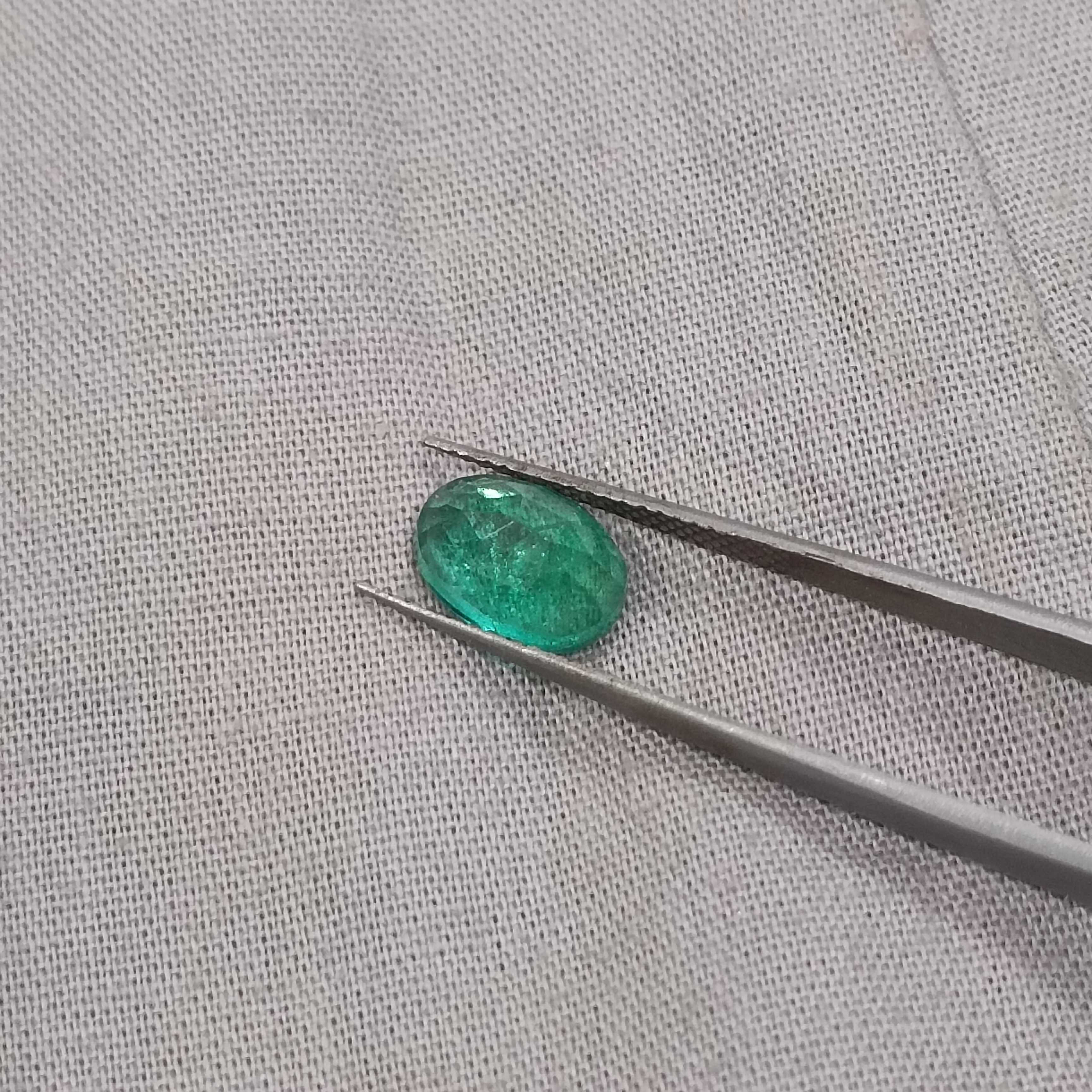 2.28ct GSI certified spring green oval cut Swat emerald gemstone 