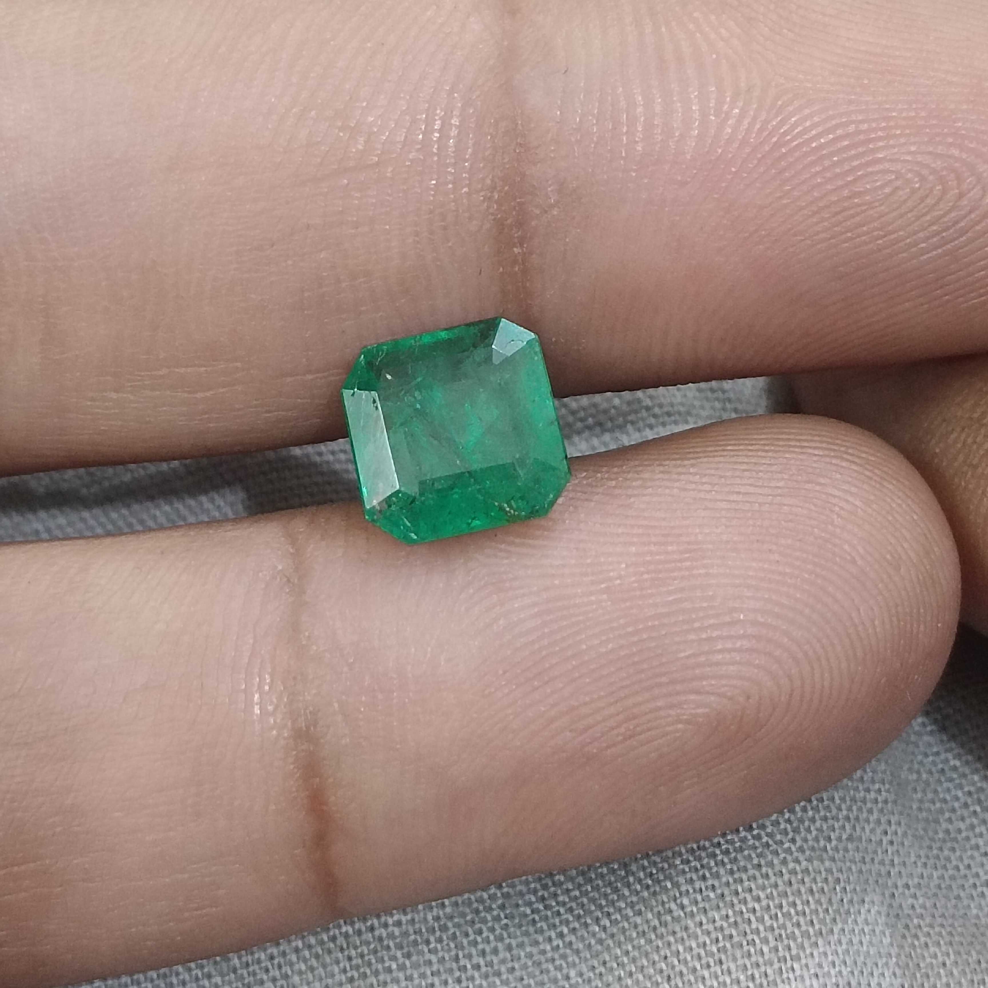 2.34ct GSI certified golden green color emerald gemstone 