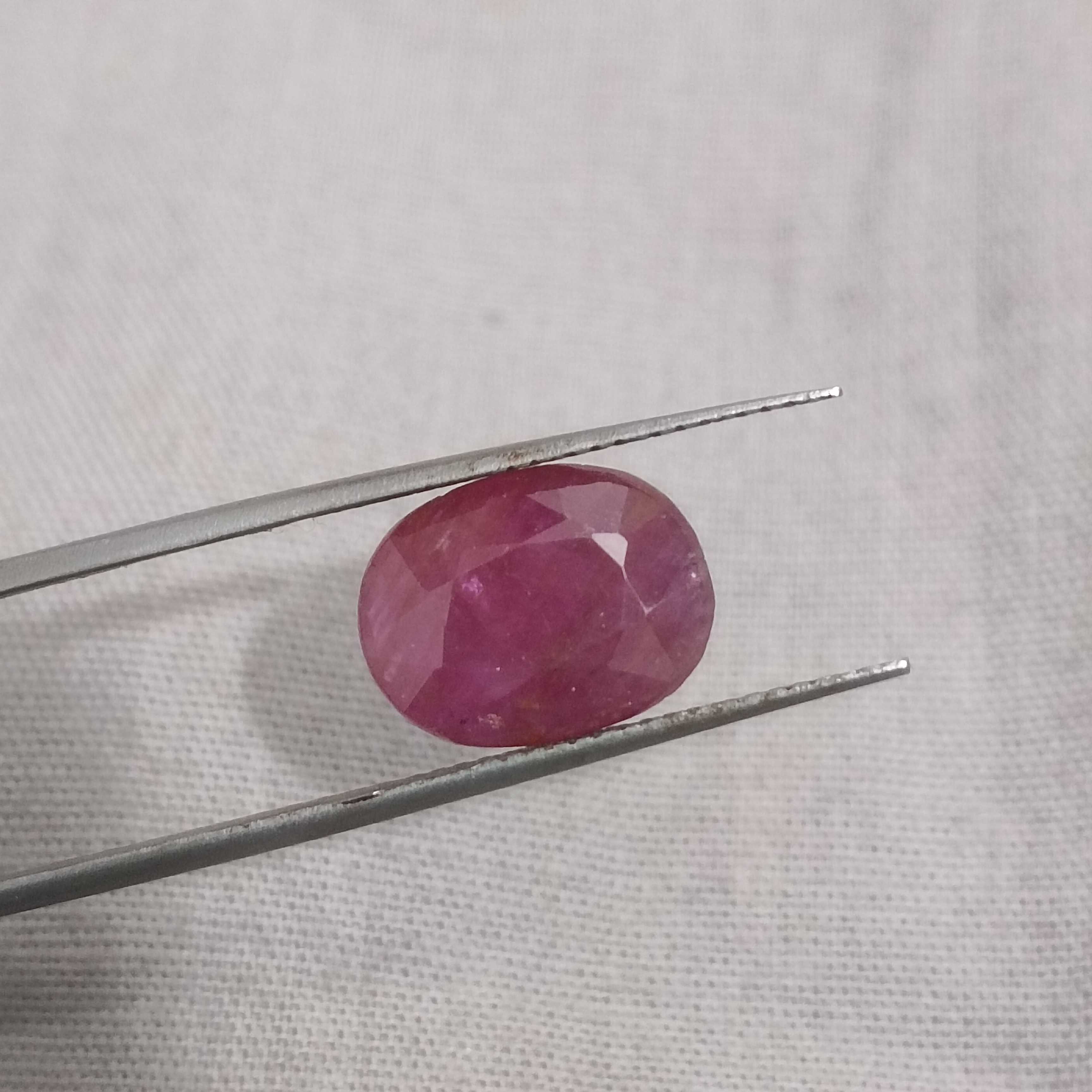 4.39ct GSI certified unheated oval shape African ruby stone