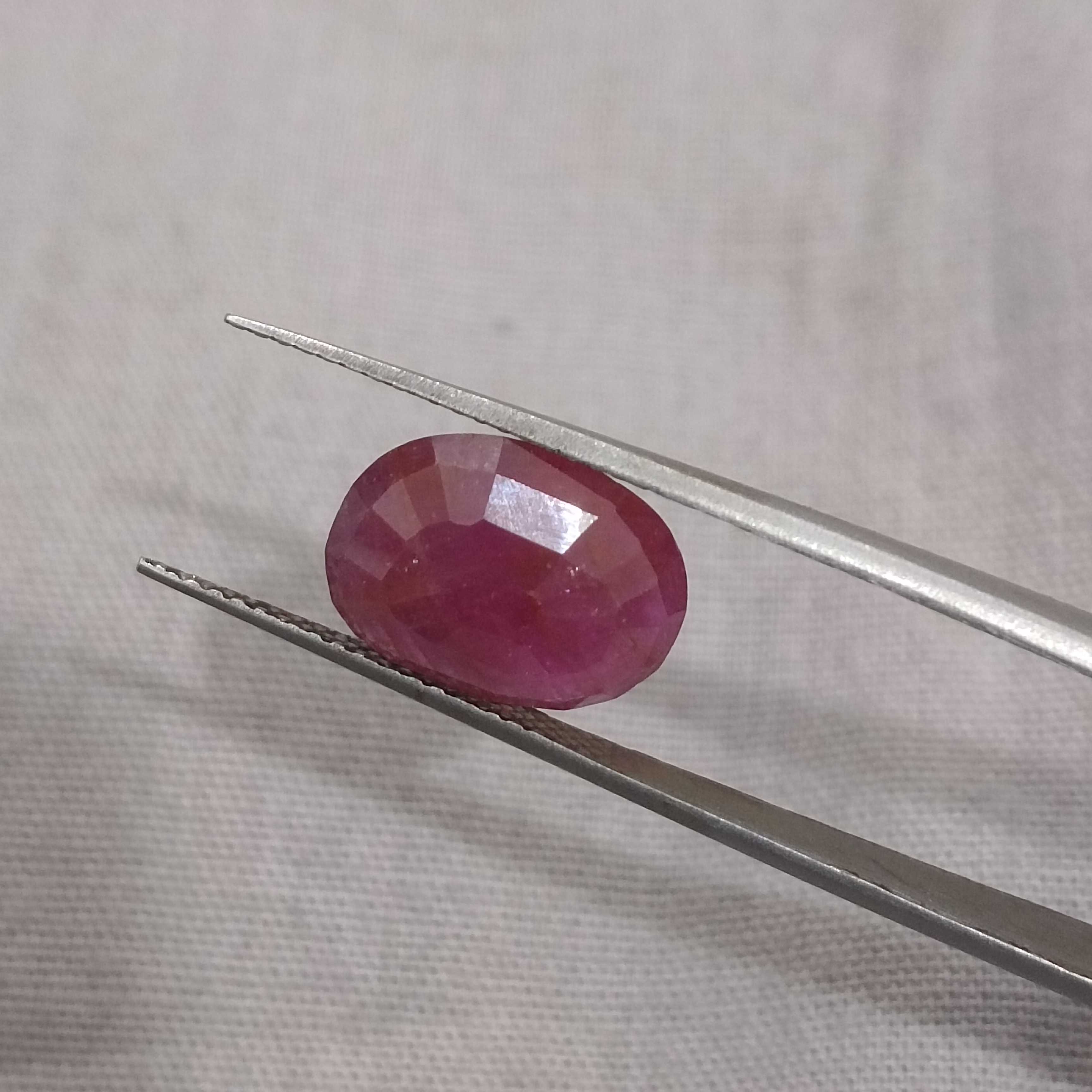 4.39ct GSI certified unheated oval shape African ruby stone