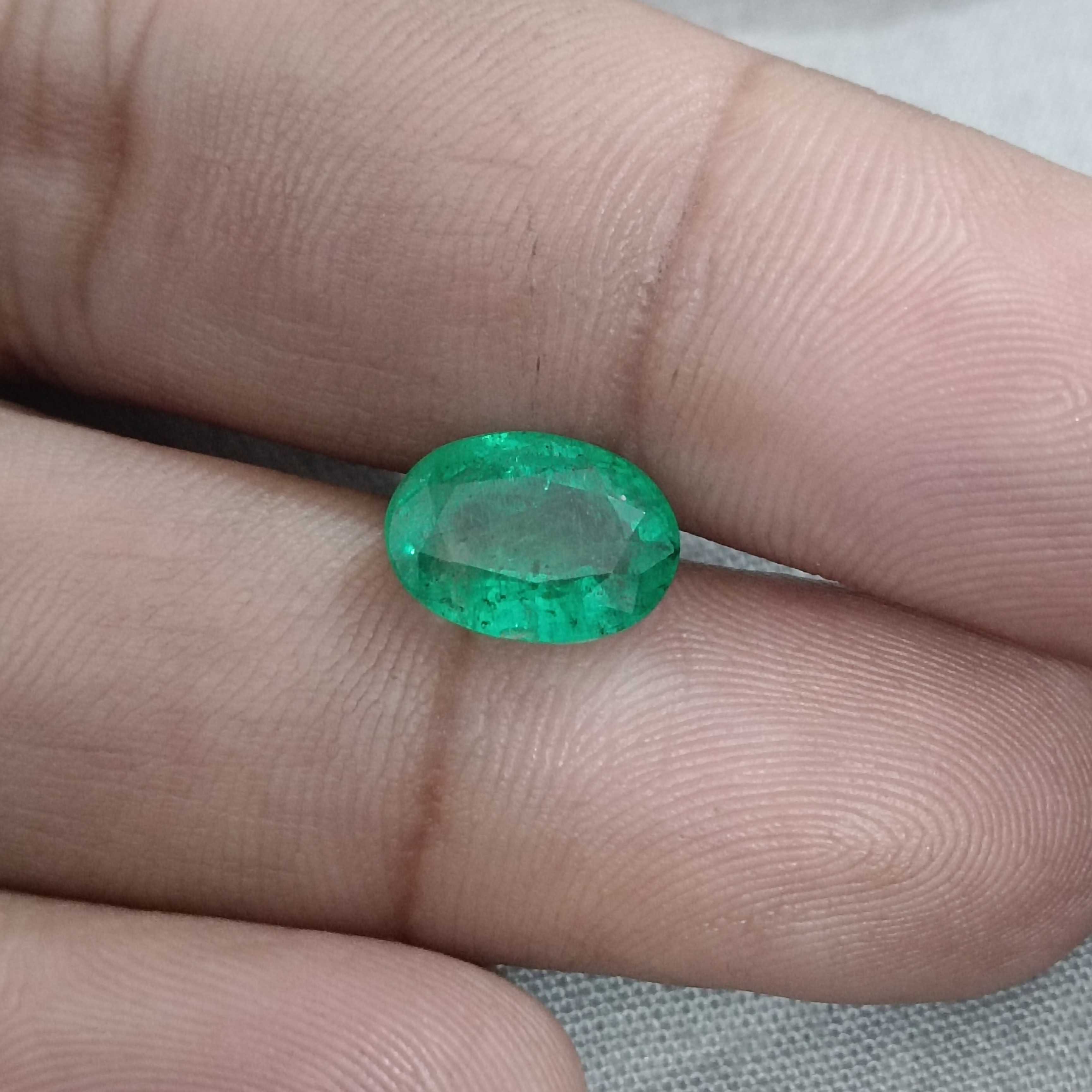 2.67ct GSI certified spring green oval cut Zambian emerald gem 