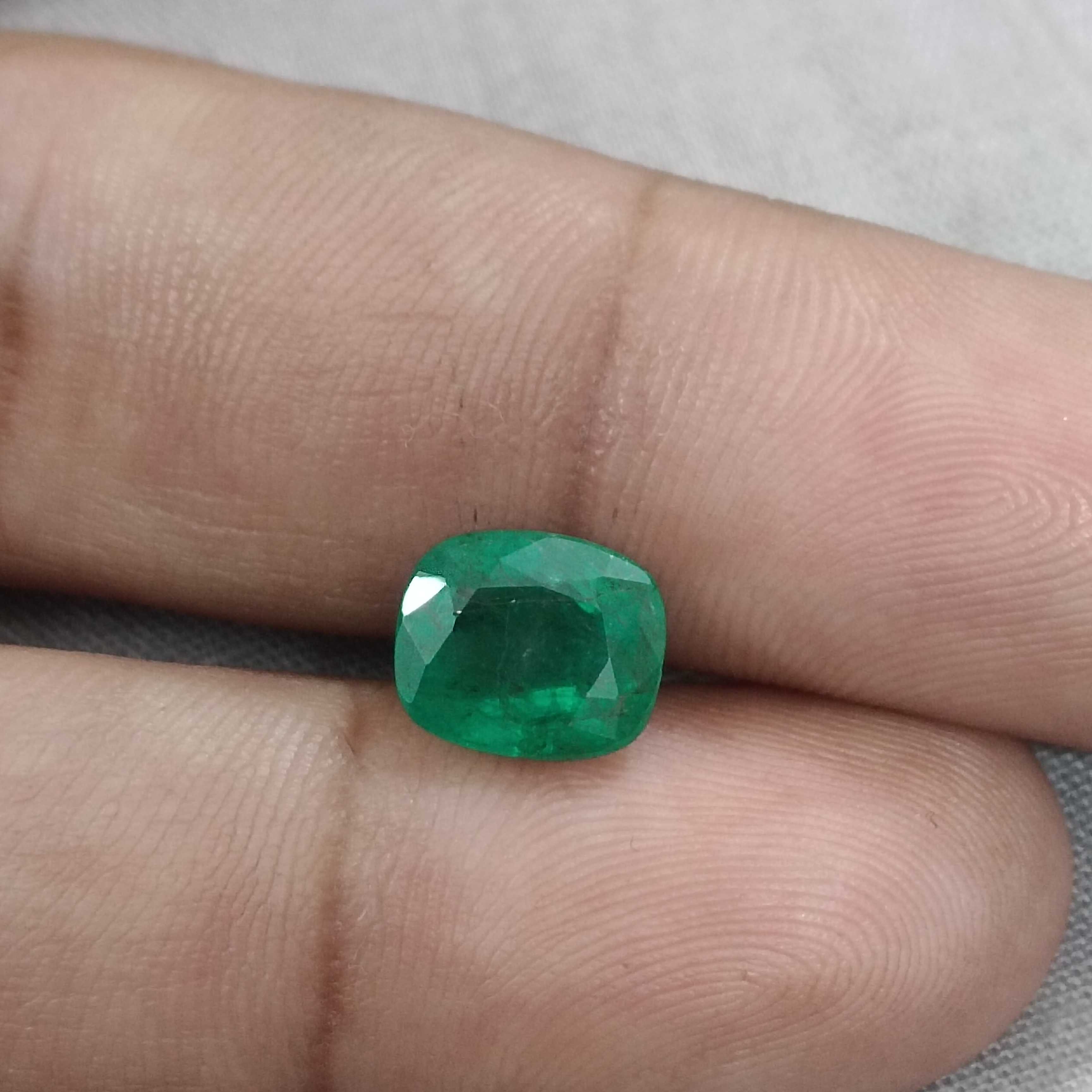 2.69 certified lively grass green cushion shape emerald gemstone 