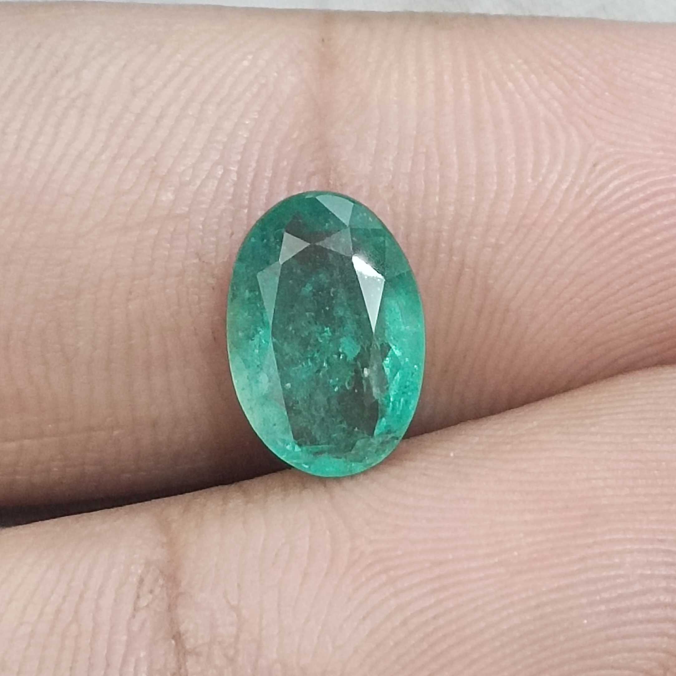 2.40ct GSI certified sea green oval cut Zambian emerald gem/