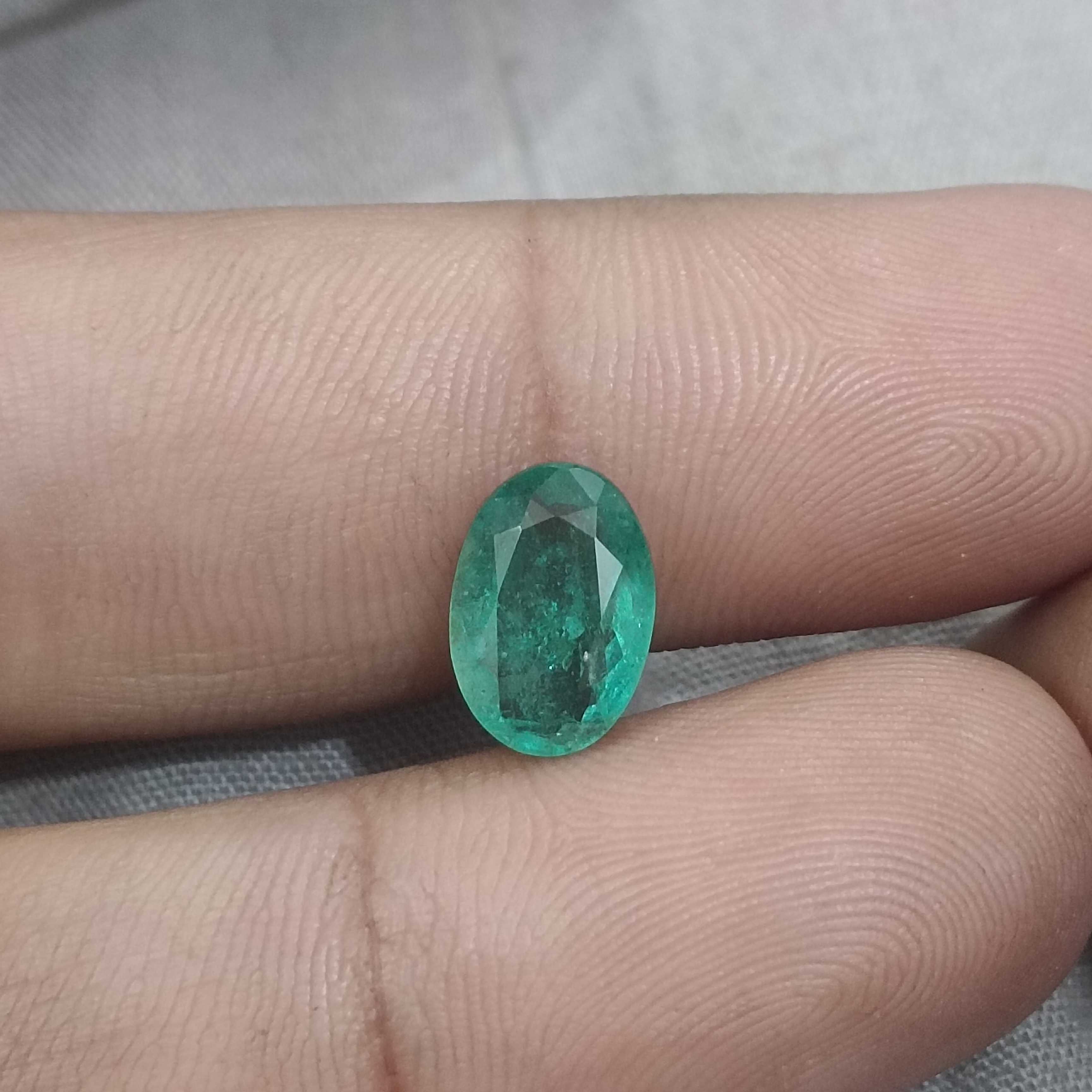 2.40ct GSI certified sea green oval cut Zambian emerald gem