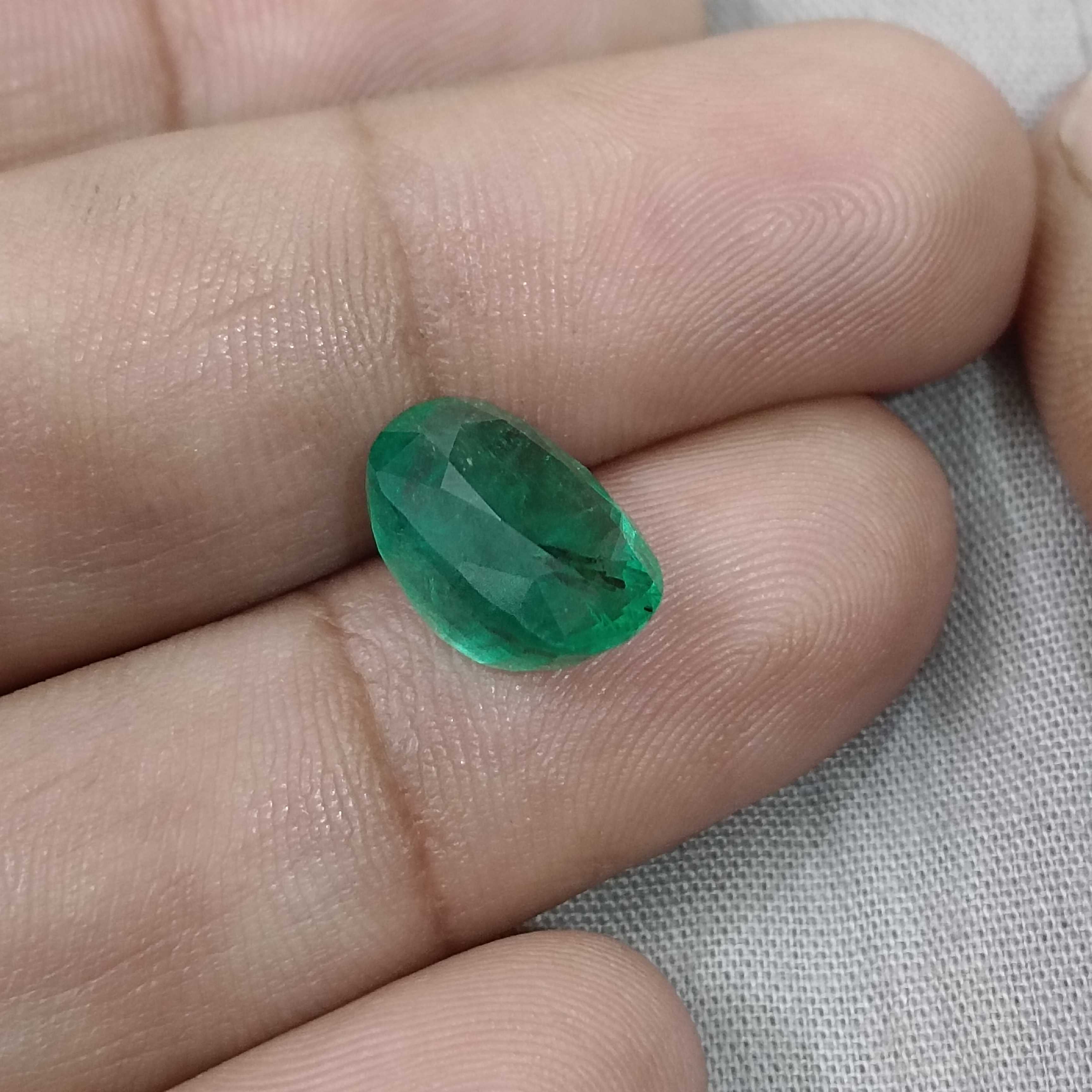 5.49ct alpine green cushion shape emerald gemstone 