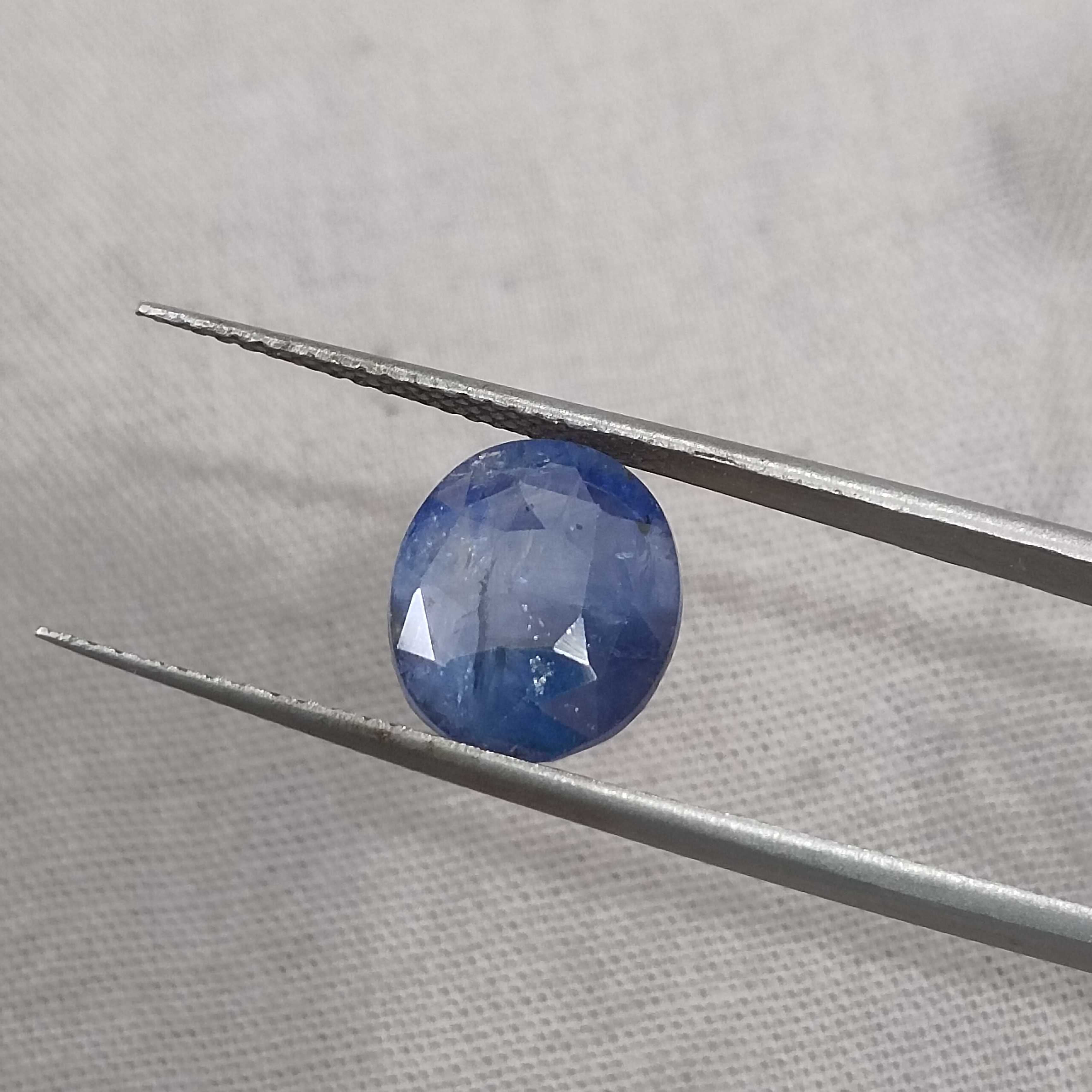 5.69ct GSI certified deep blue oval shape Ceylon origin sapphire stone H