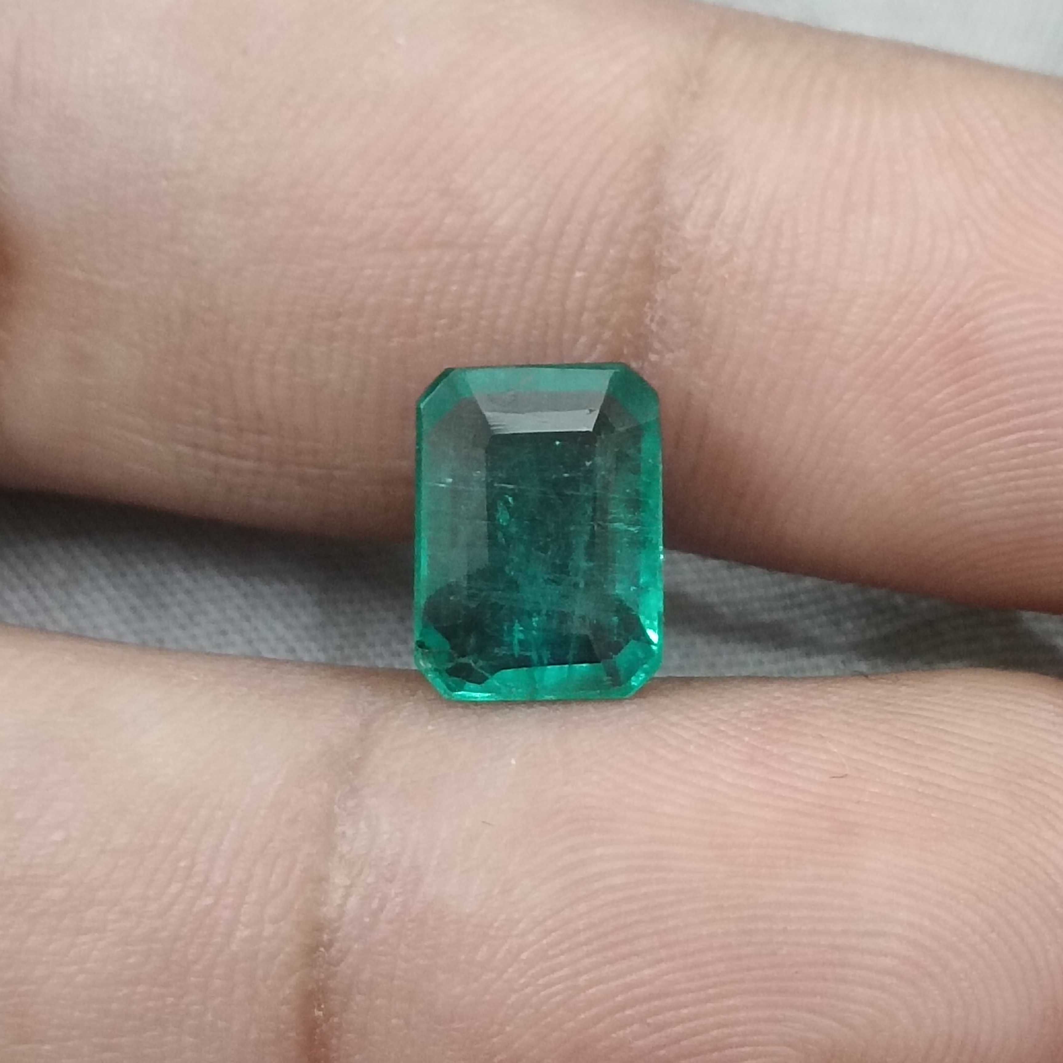 3.14ct GSI certified pine green octagon cut Zambian emerald gem 