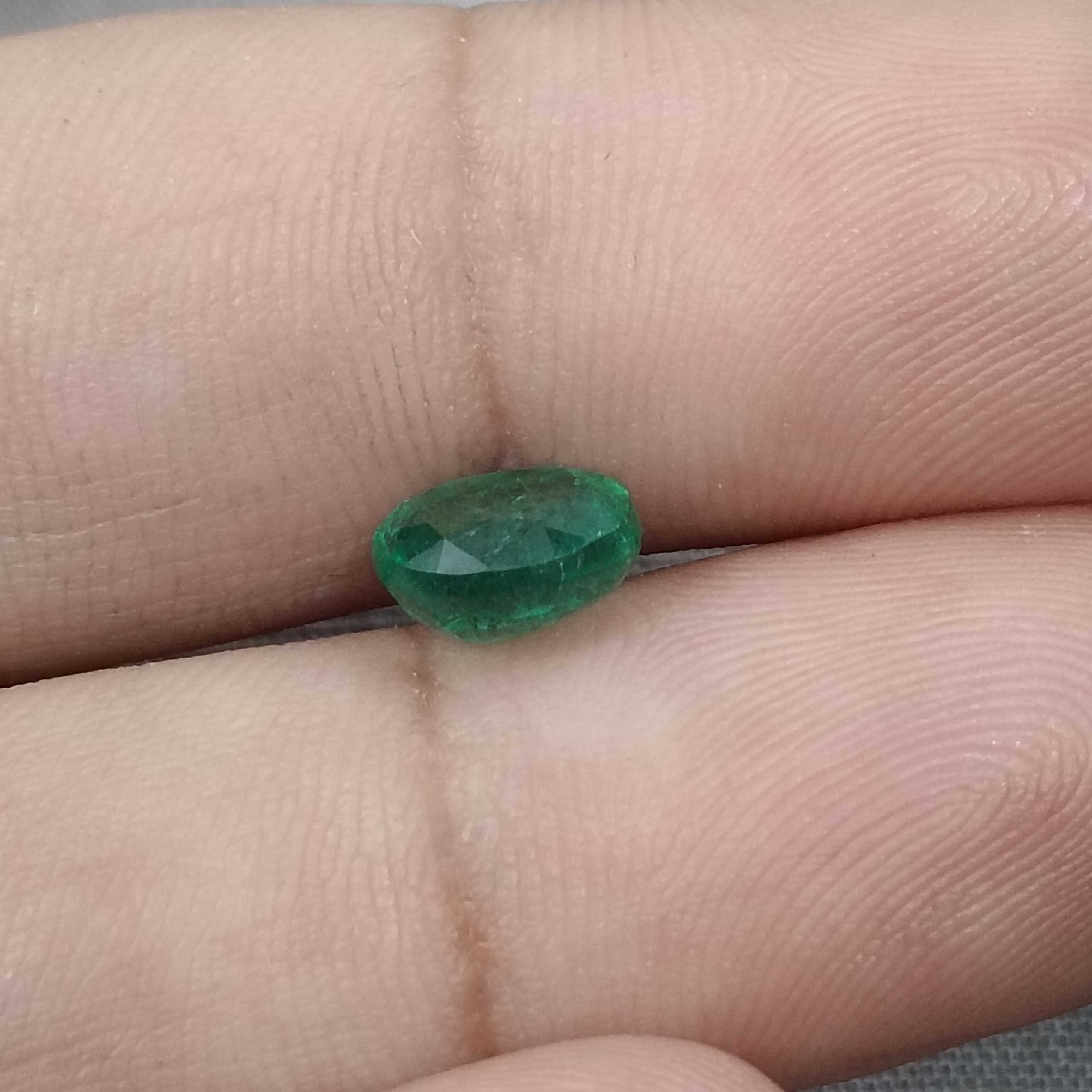 1.61ct GSI deep green color oval cut Zambian origin emerald gemstone 