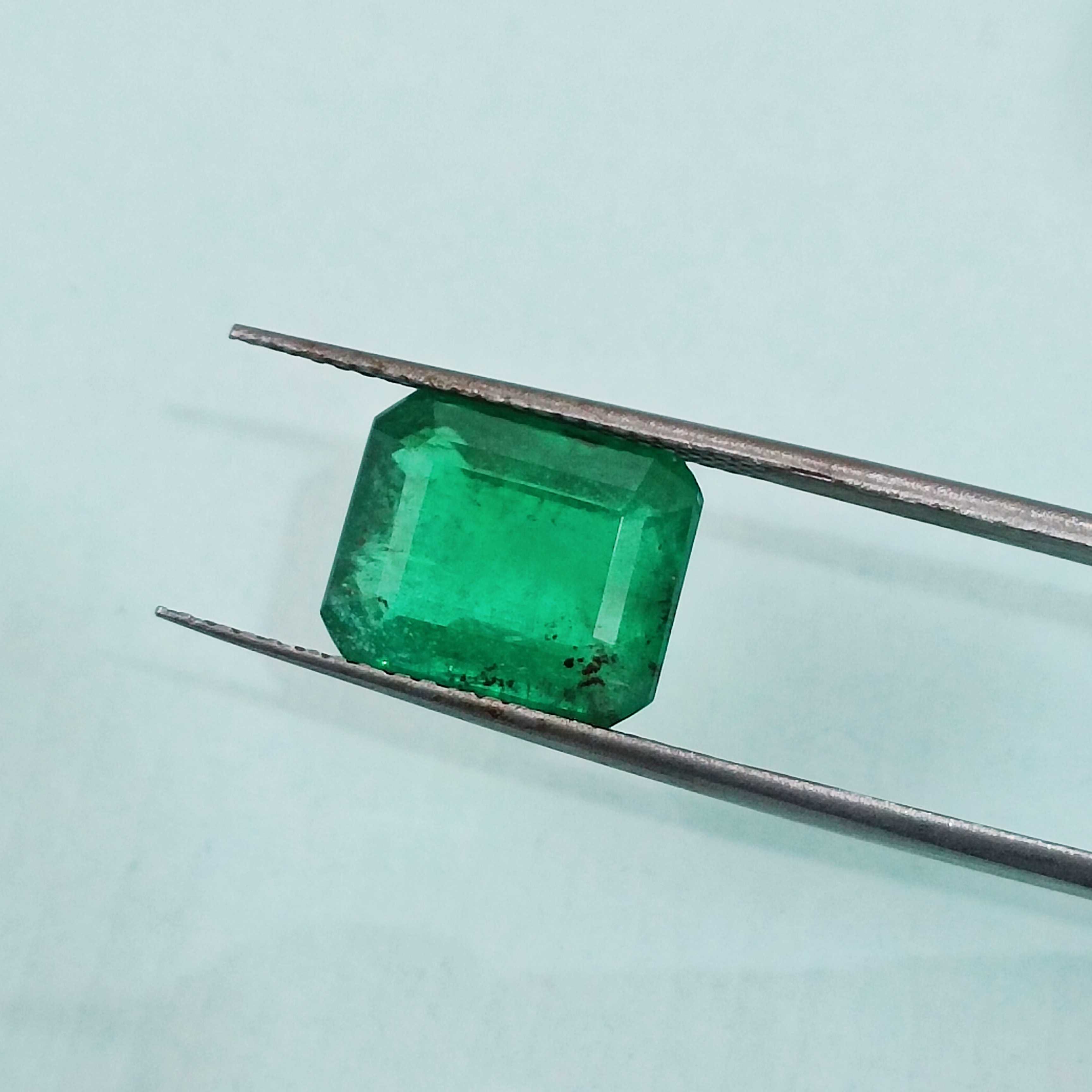 4.25ct GSI certified vivid green color octagon cut emerald gem