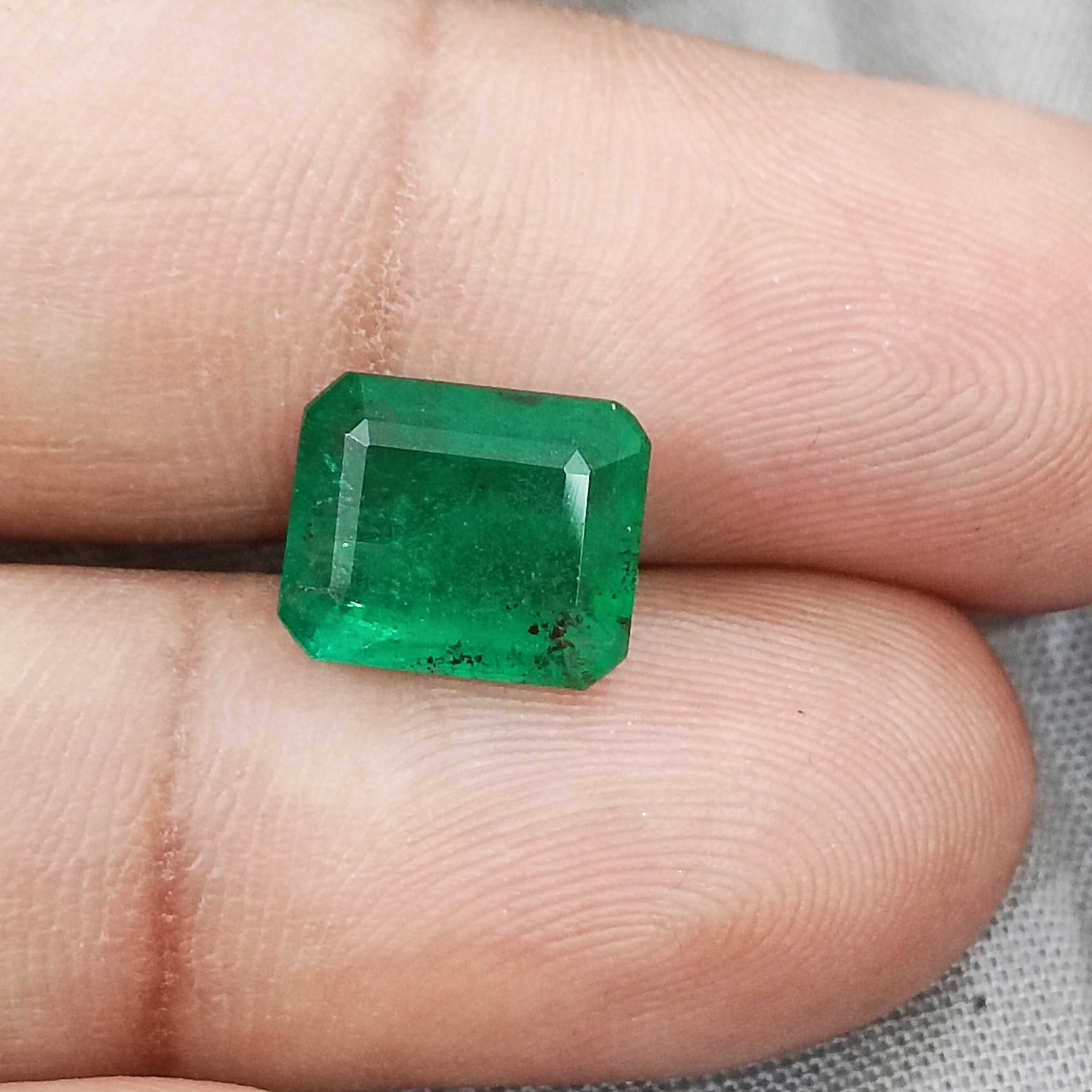 4.25ct GSI certified vivid green color octagon cut emerald gem