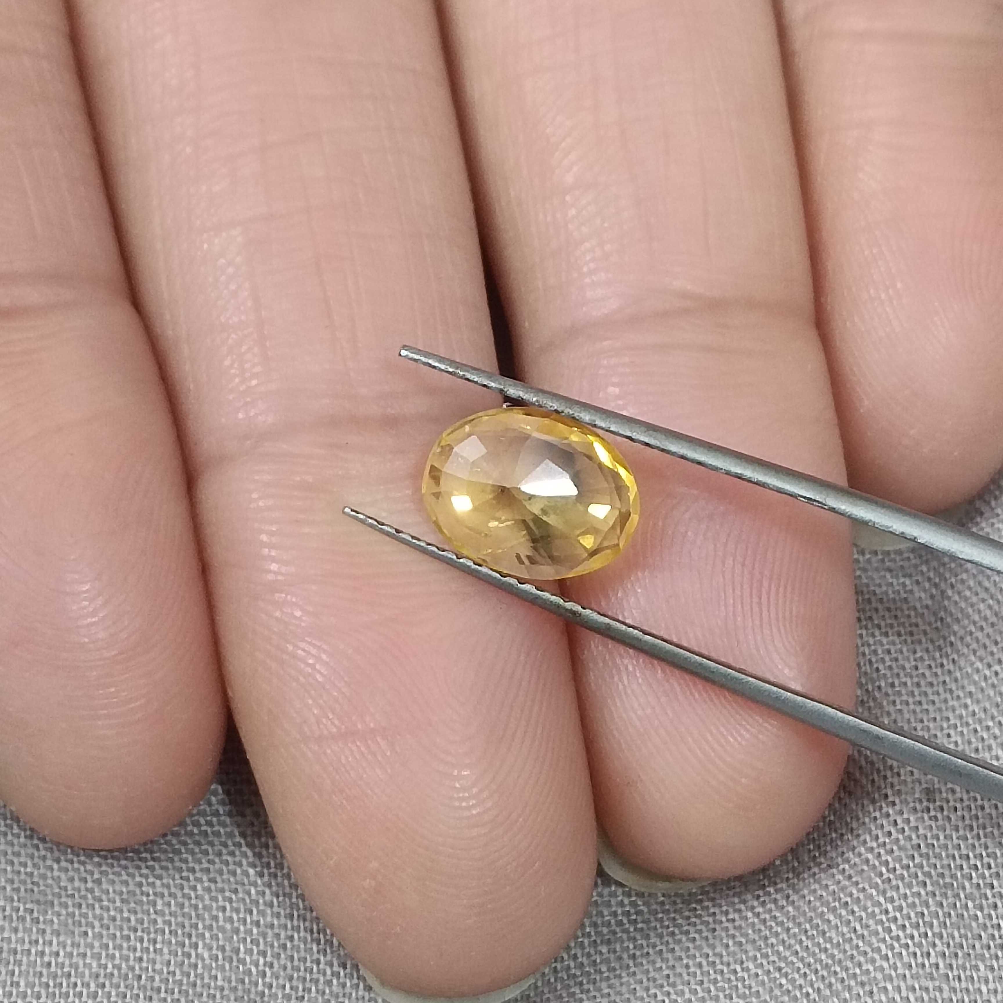 1.92ct GSI certified vivid yellow oval cut Ceylon sapphire H