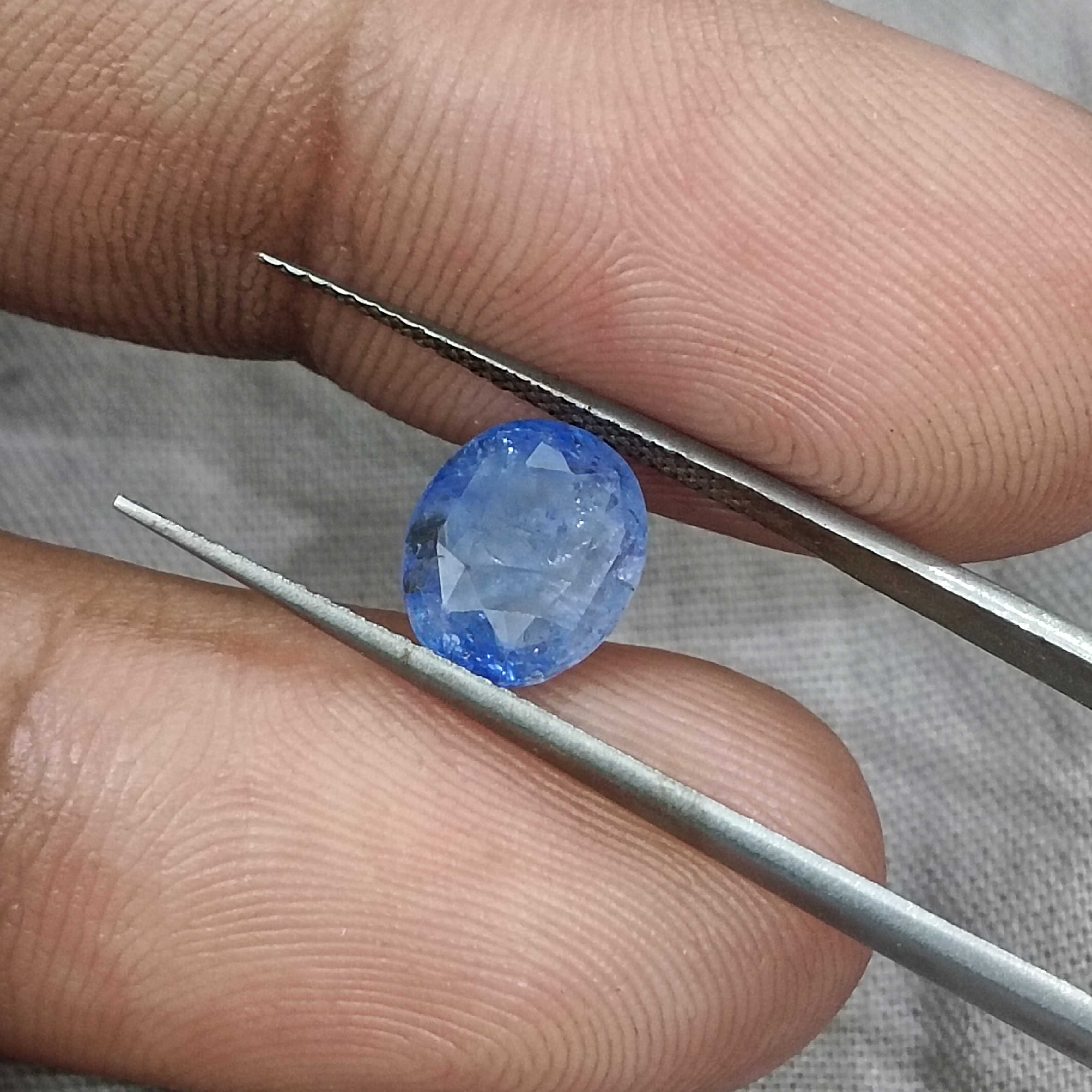 3.02ct GSI certified oval cut medium deep blue sapphire gemstone H