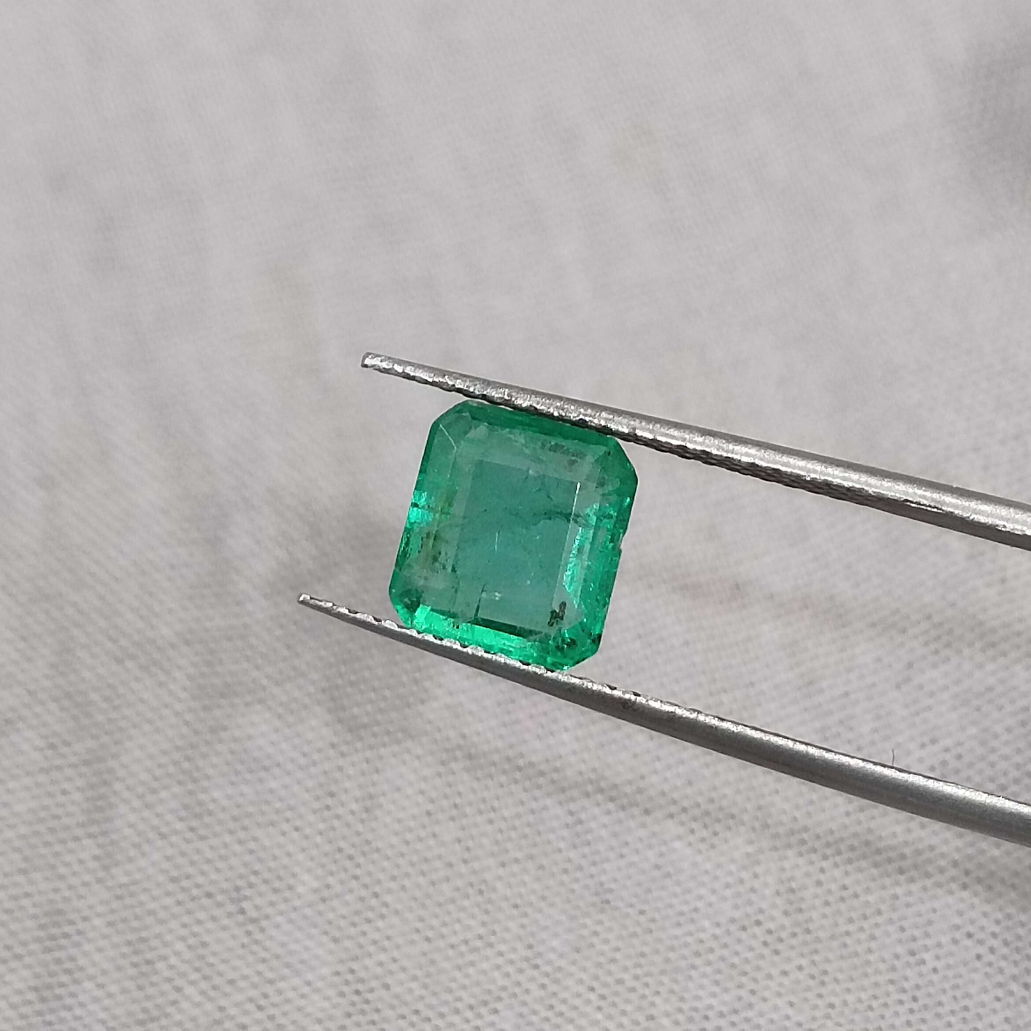 1.85ct GSI certified medium deep golden green octagon cut Swat emerald gem