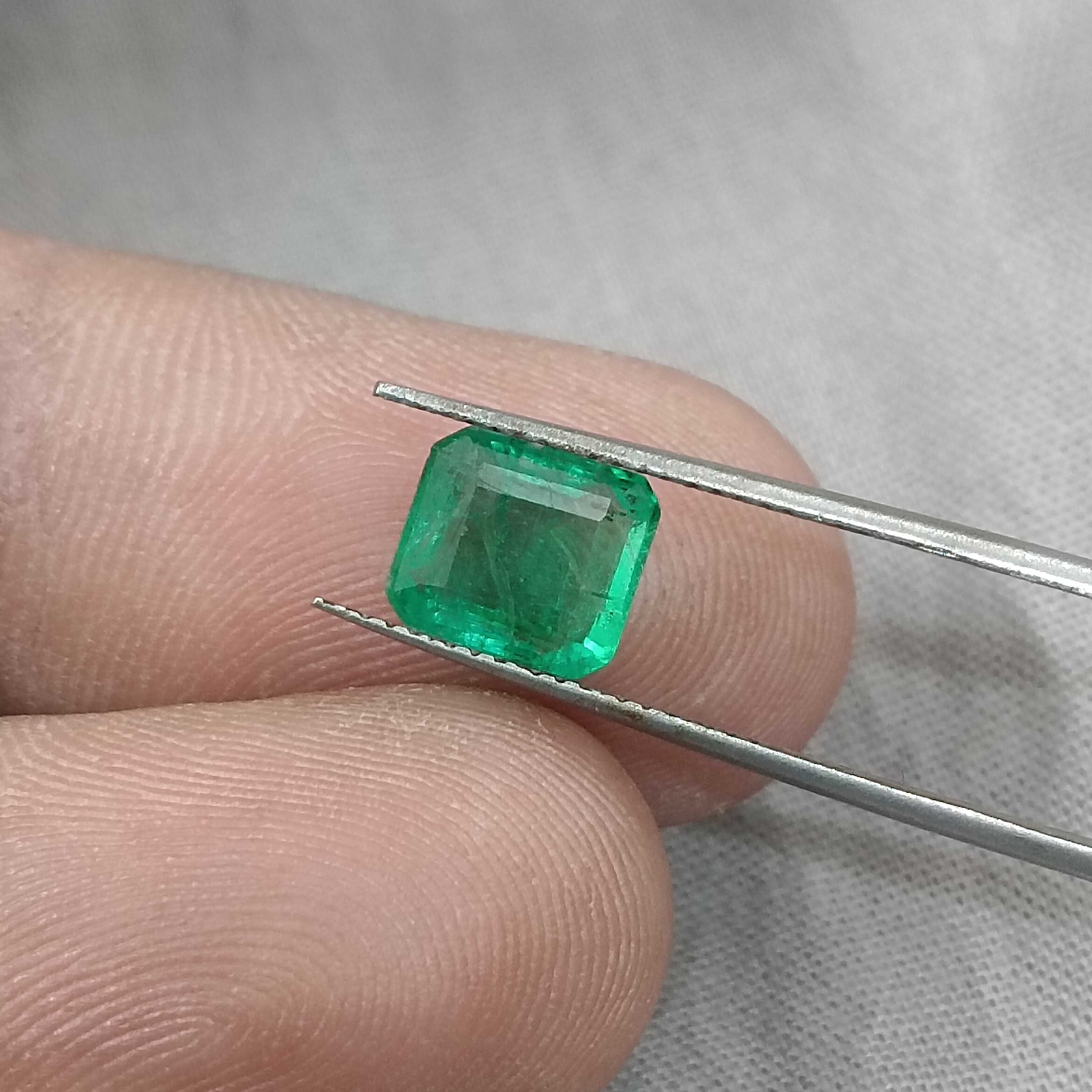 1.85ct GSI certified medium deep golden green octagon cut Swat emerald gem