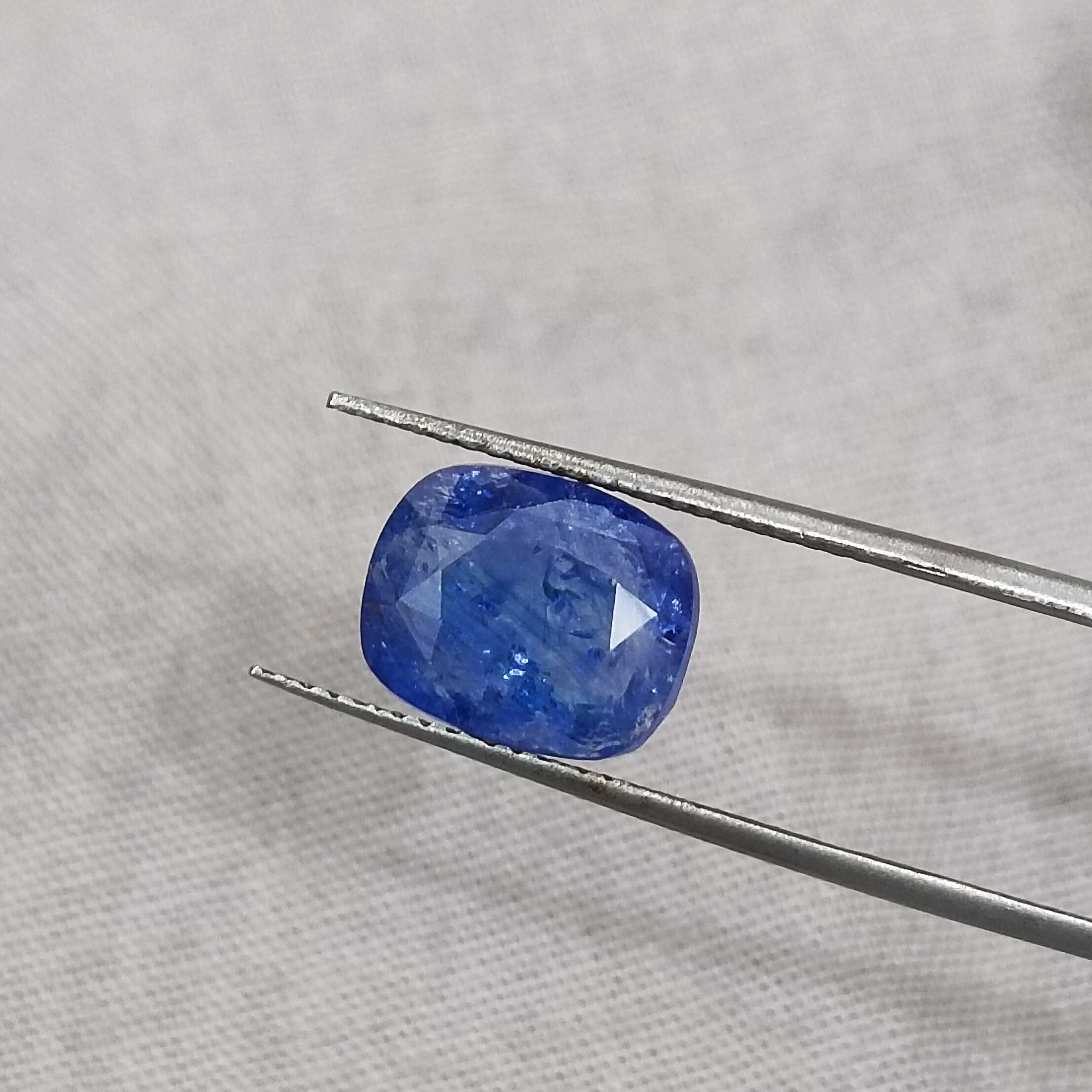4.49ct GSI certified cushion mix cut Ceylon royal blue sapphire H