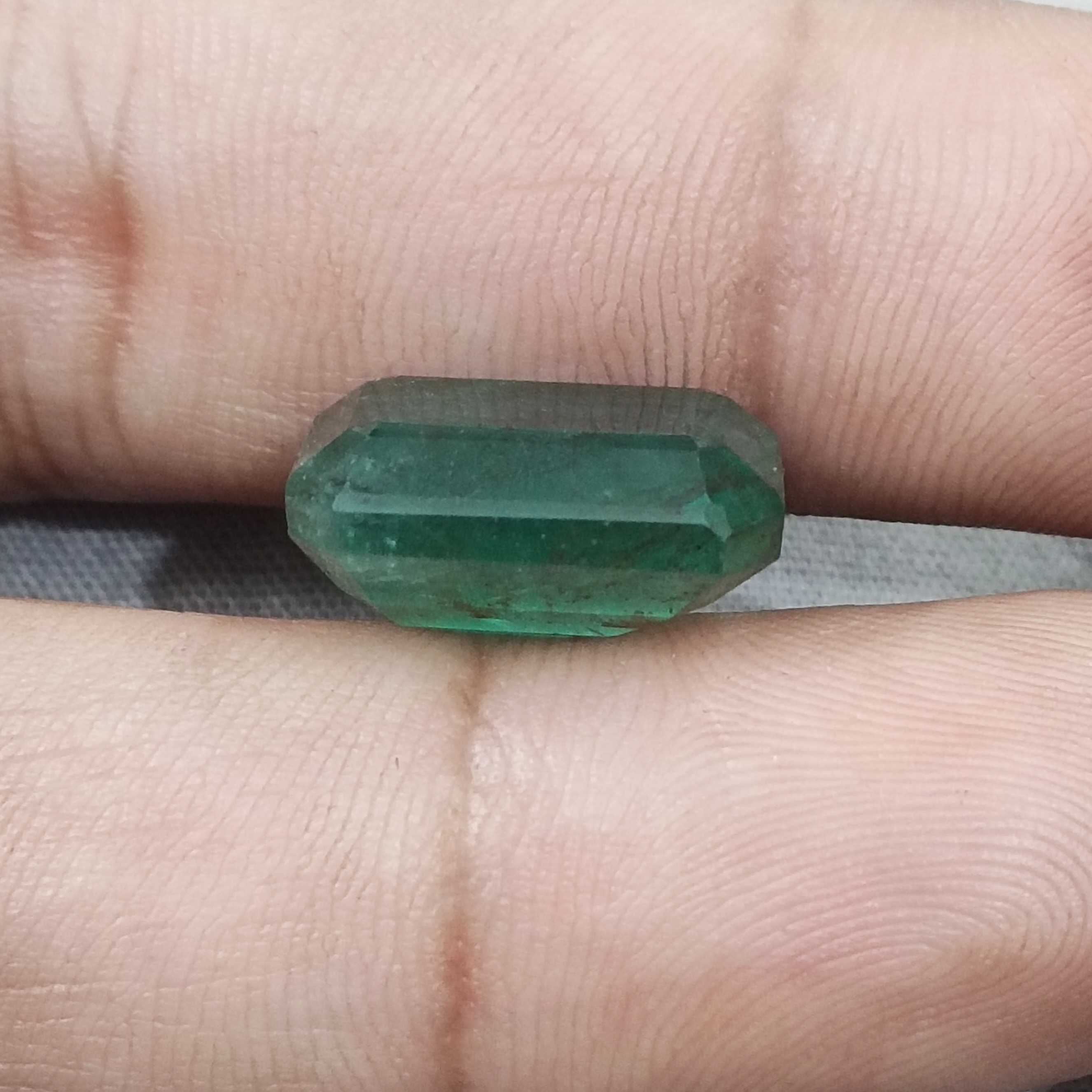 10.92cts AGR certified big size deep natural forest green octagon cut Zambian emerald stone 