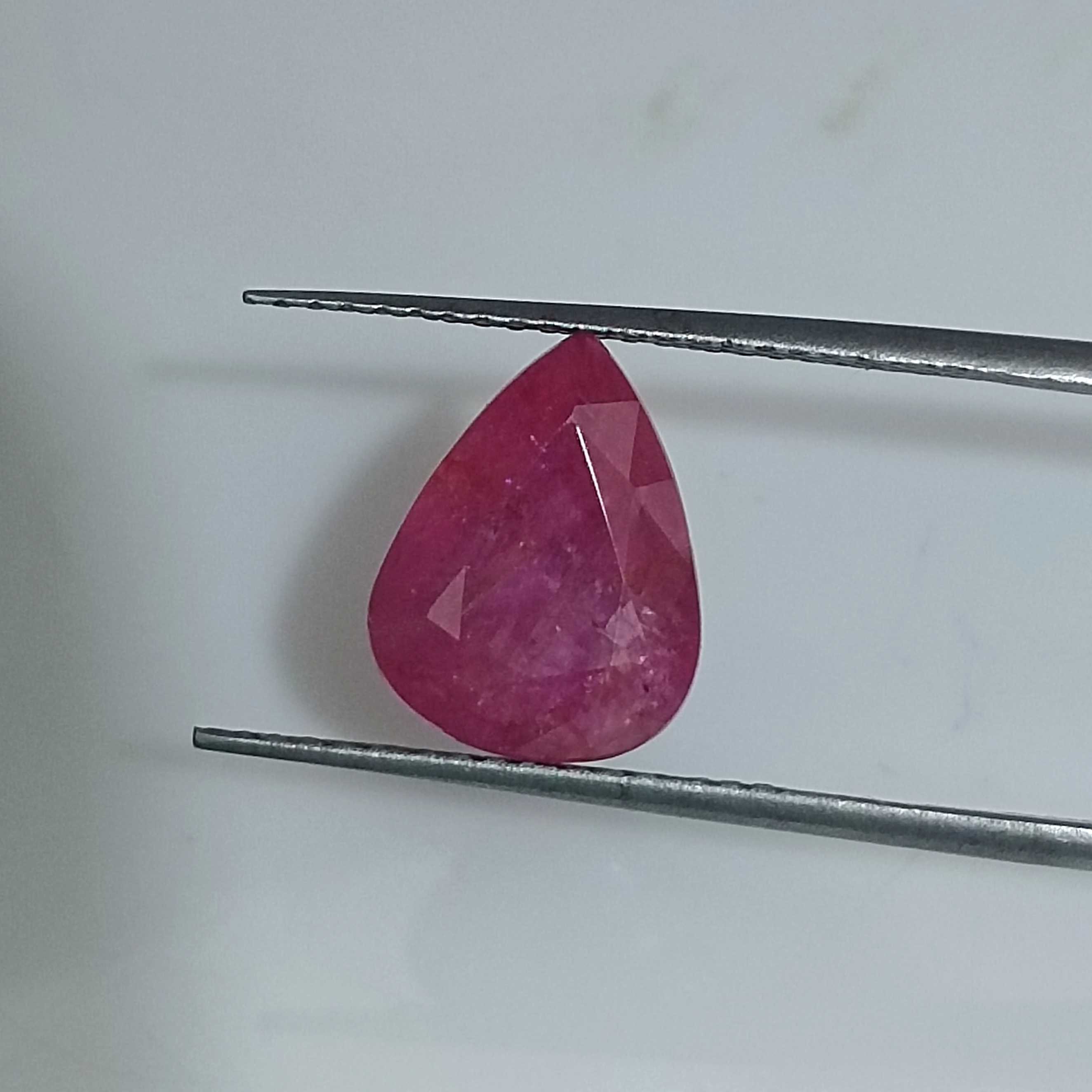 4.12ct GSI (USA) certified pure red colour pear shaped unheated African ruby 
