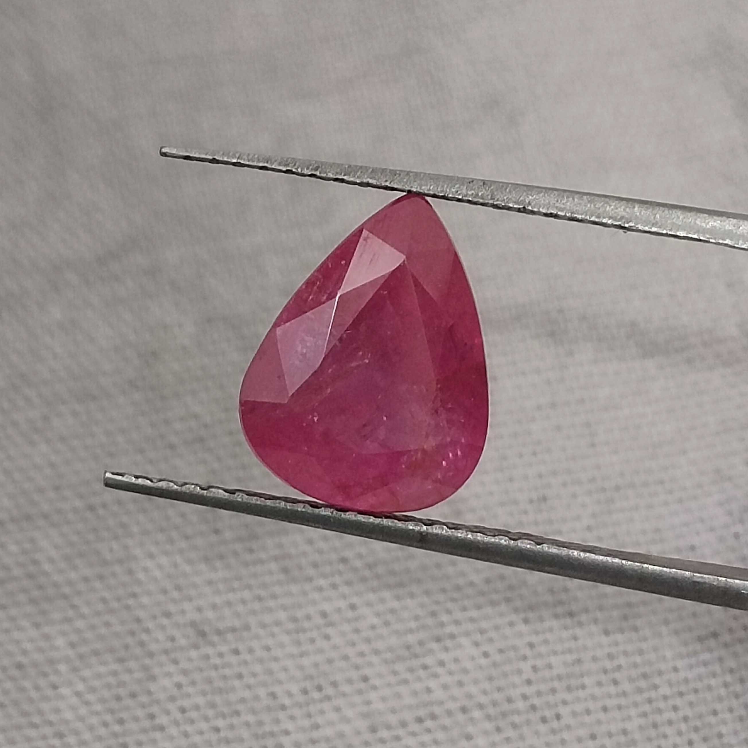4.12ct GSI (USA) certified pure red colour pear shaped unheated African ruby 