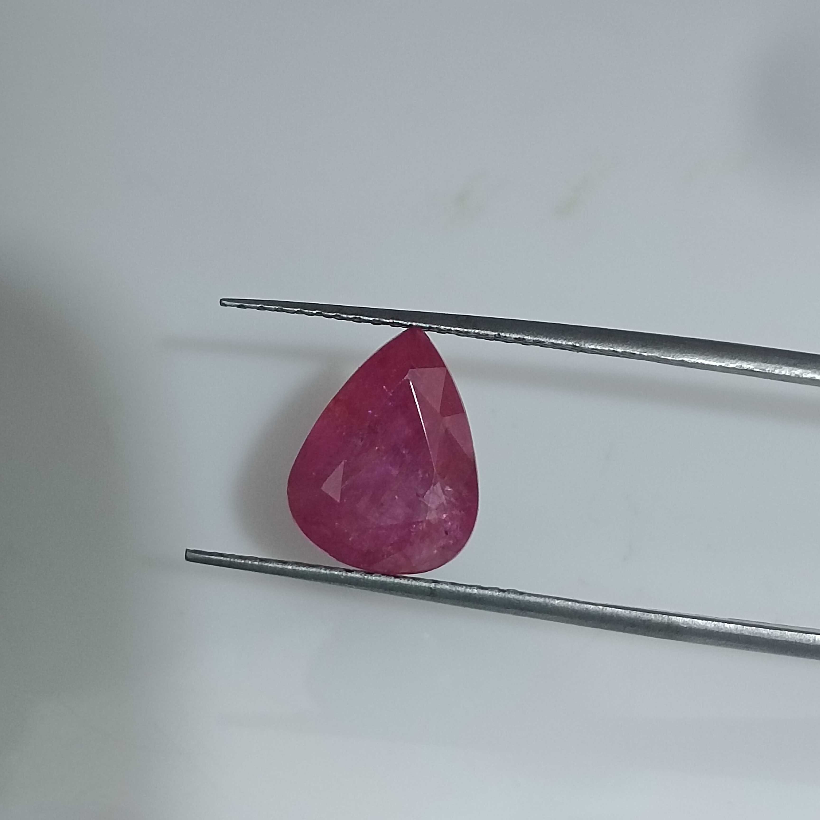 4.12ct GSI (USA) certified pure red colour pear shaped unheated African ruby 
