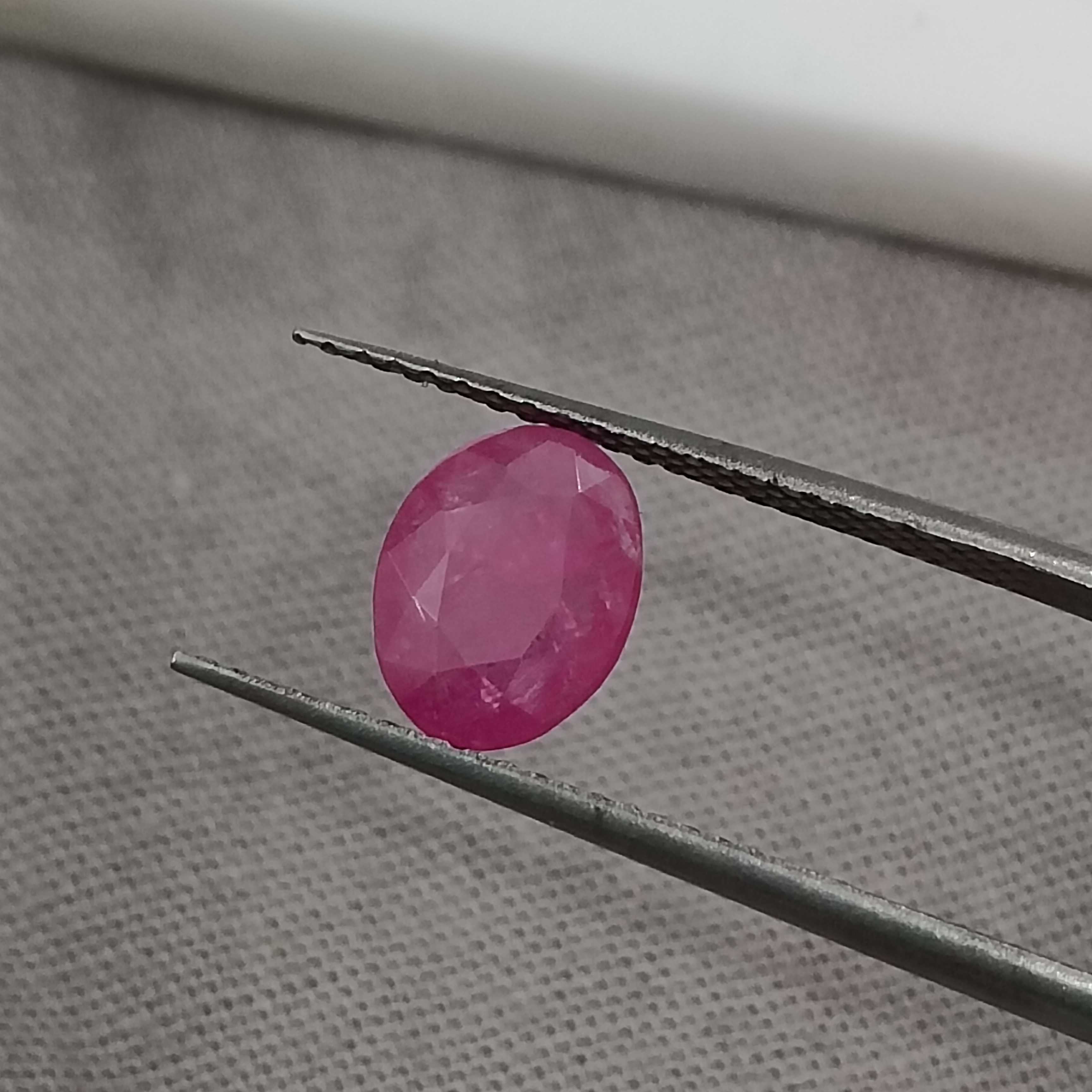 1.22cts GSI certified pinkish red oval cut unheated ruby 