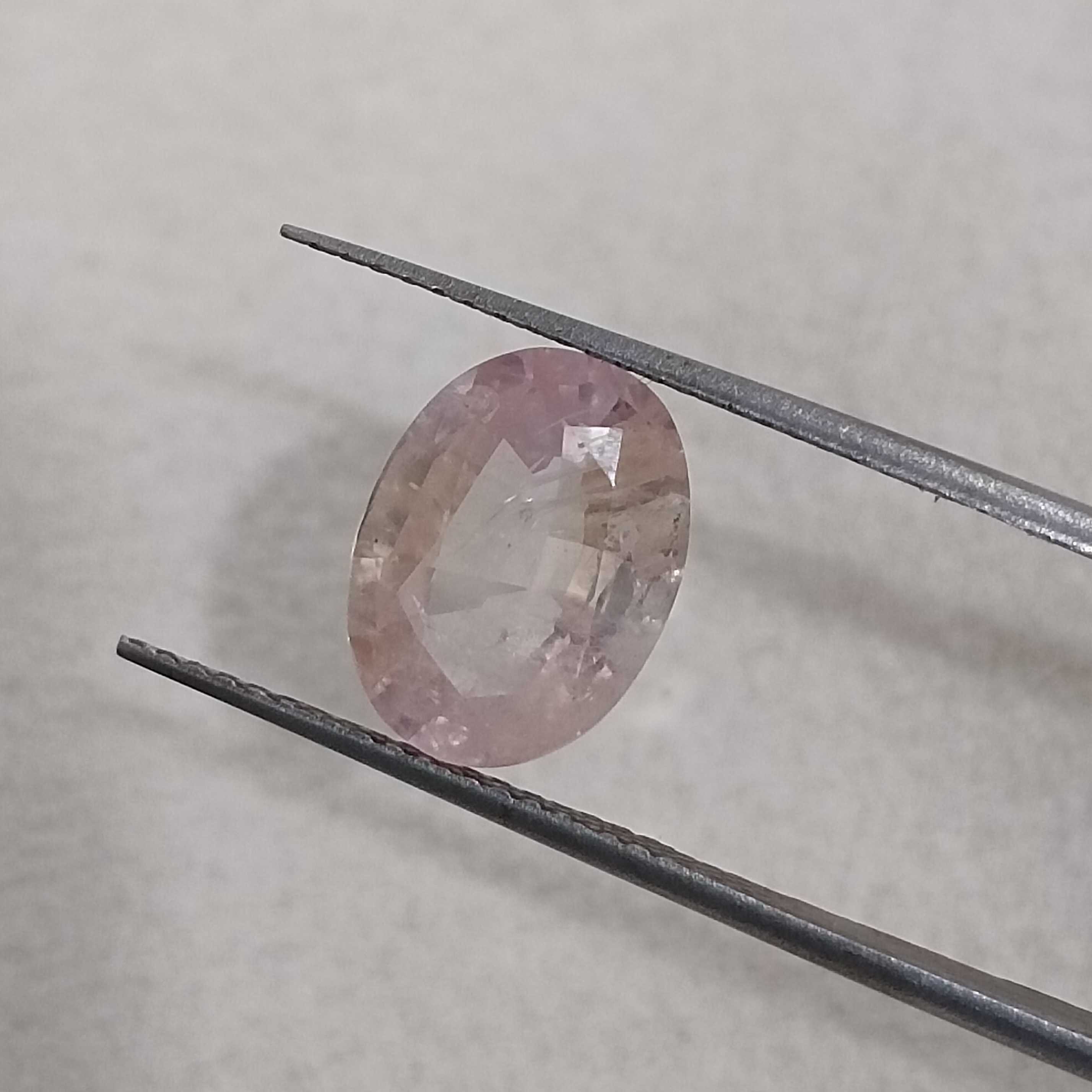 3.67cts sunset oval cut unheated Ceylonese padparadscha sapphire gem