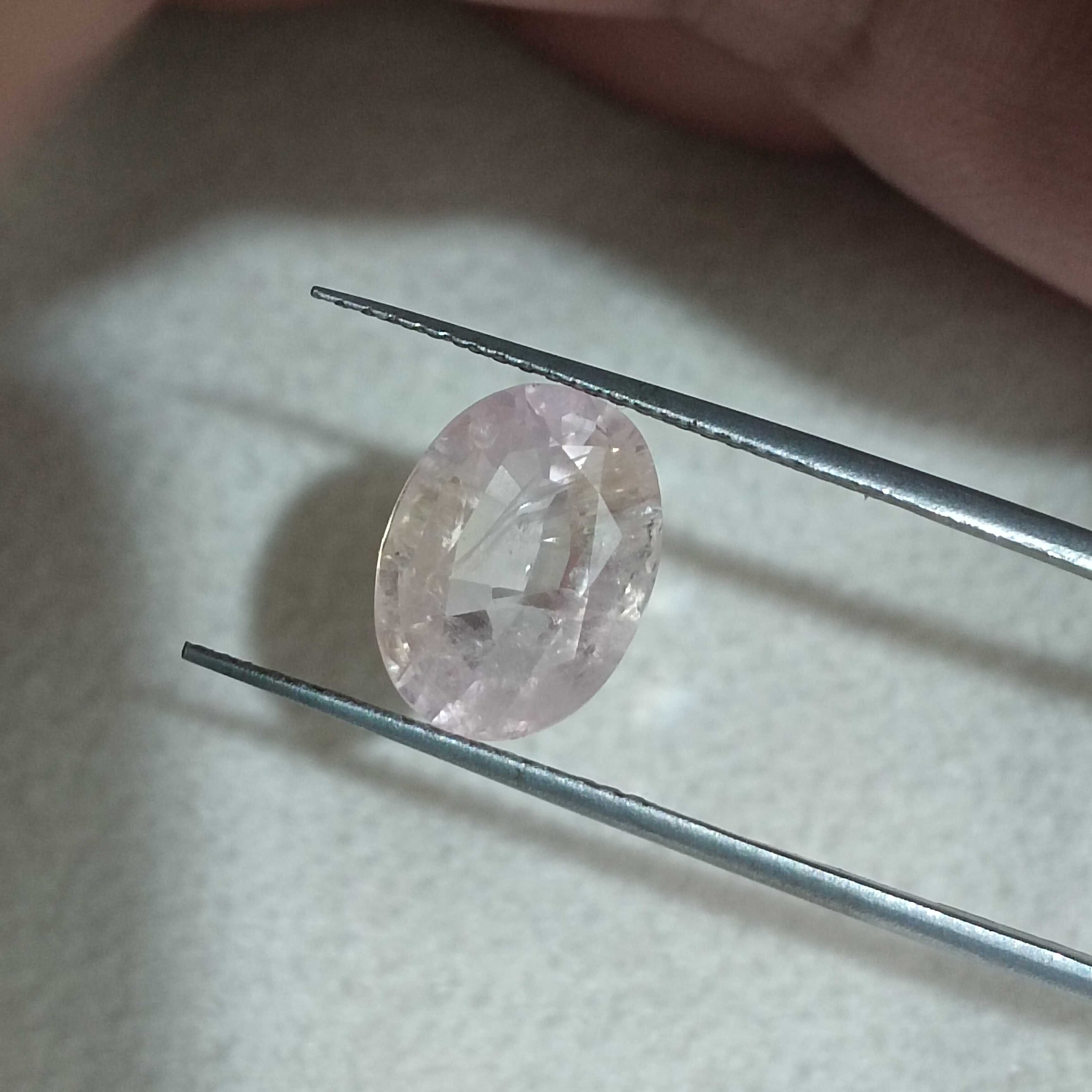 3.67cts sunset oval cut unheated Ceylonese padparadscha sapphire gem