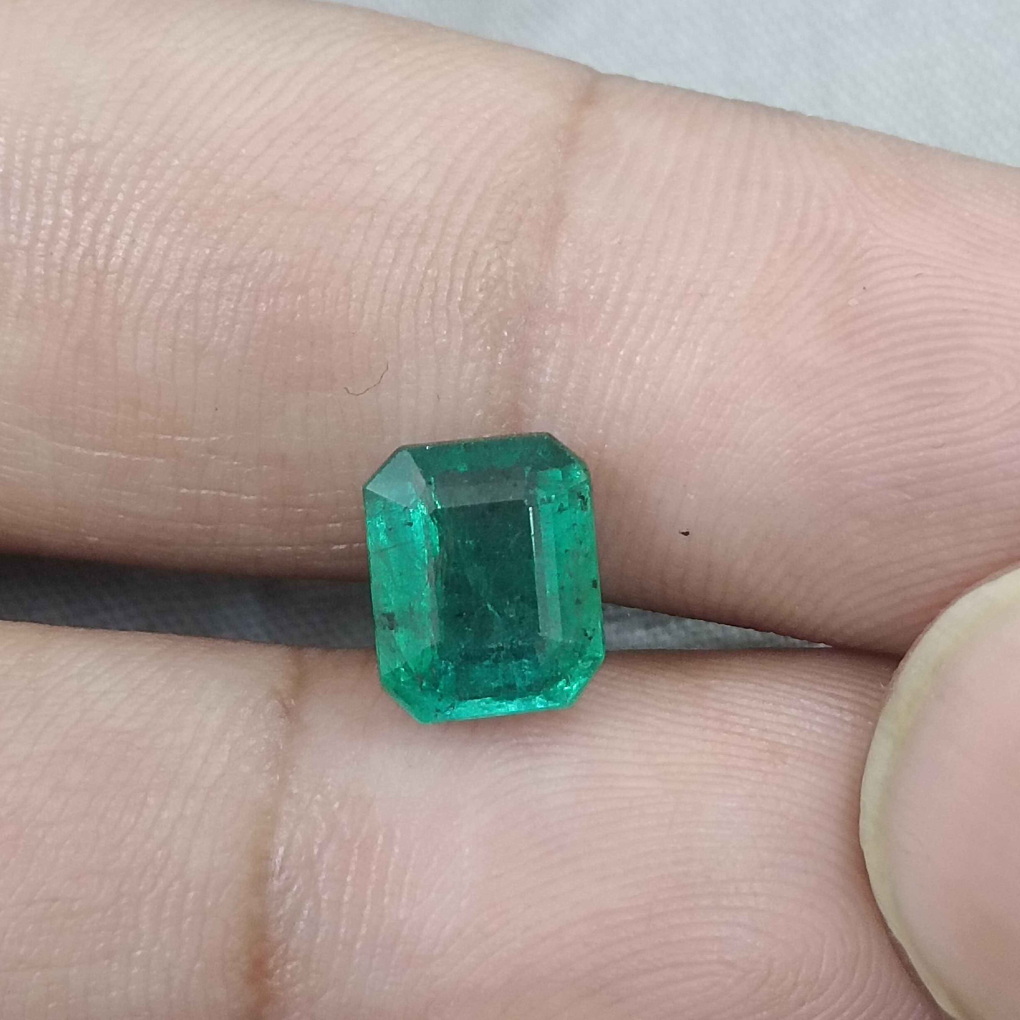 2.28ct GSI certified golden green octagon cut emerald gemstone 