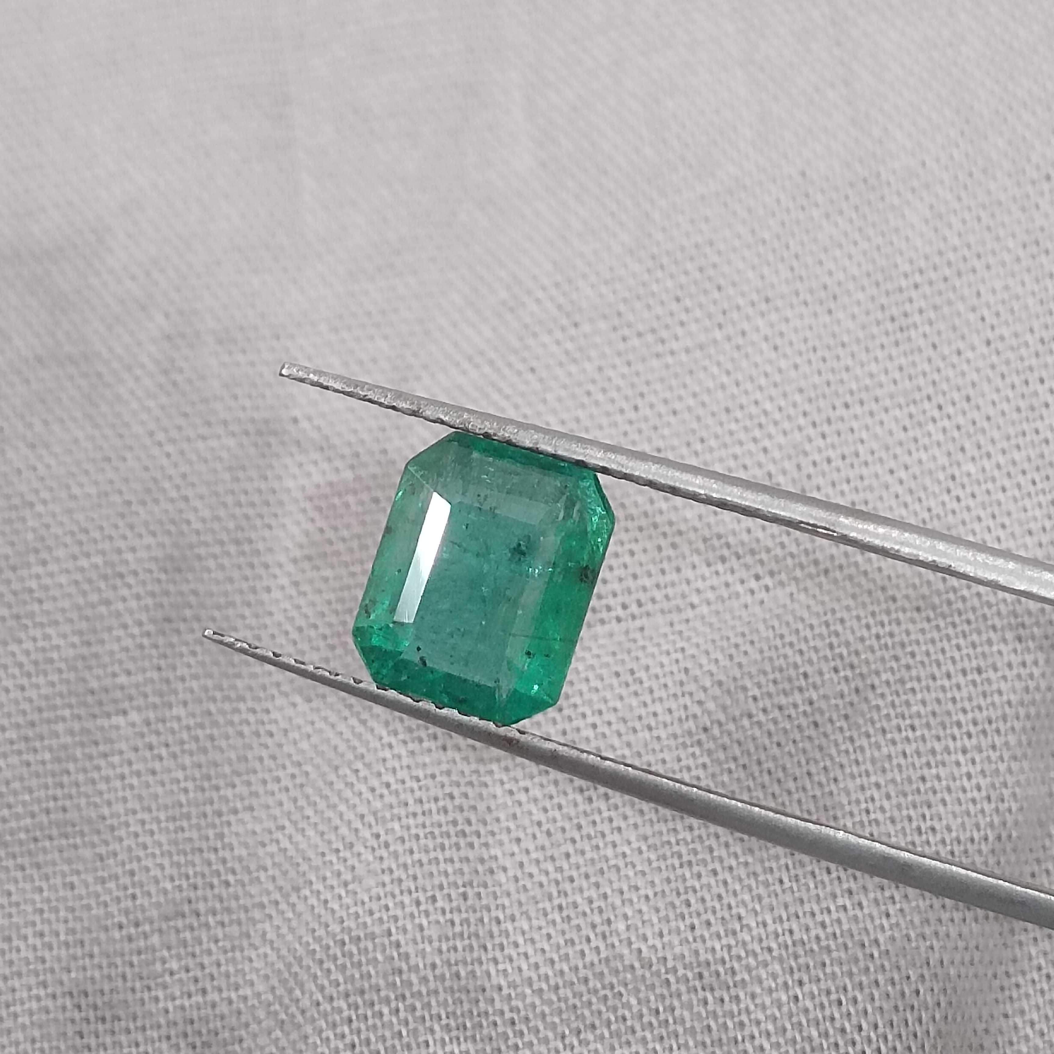 2.28ct GSI certified golden green octagon cut emerald gemstone 