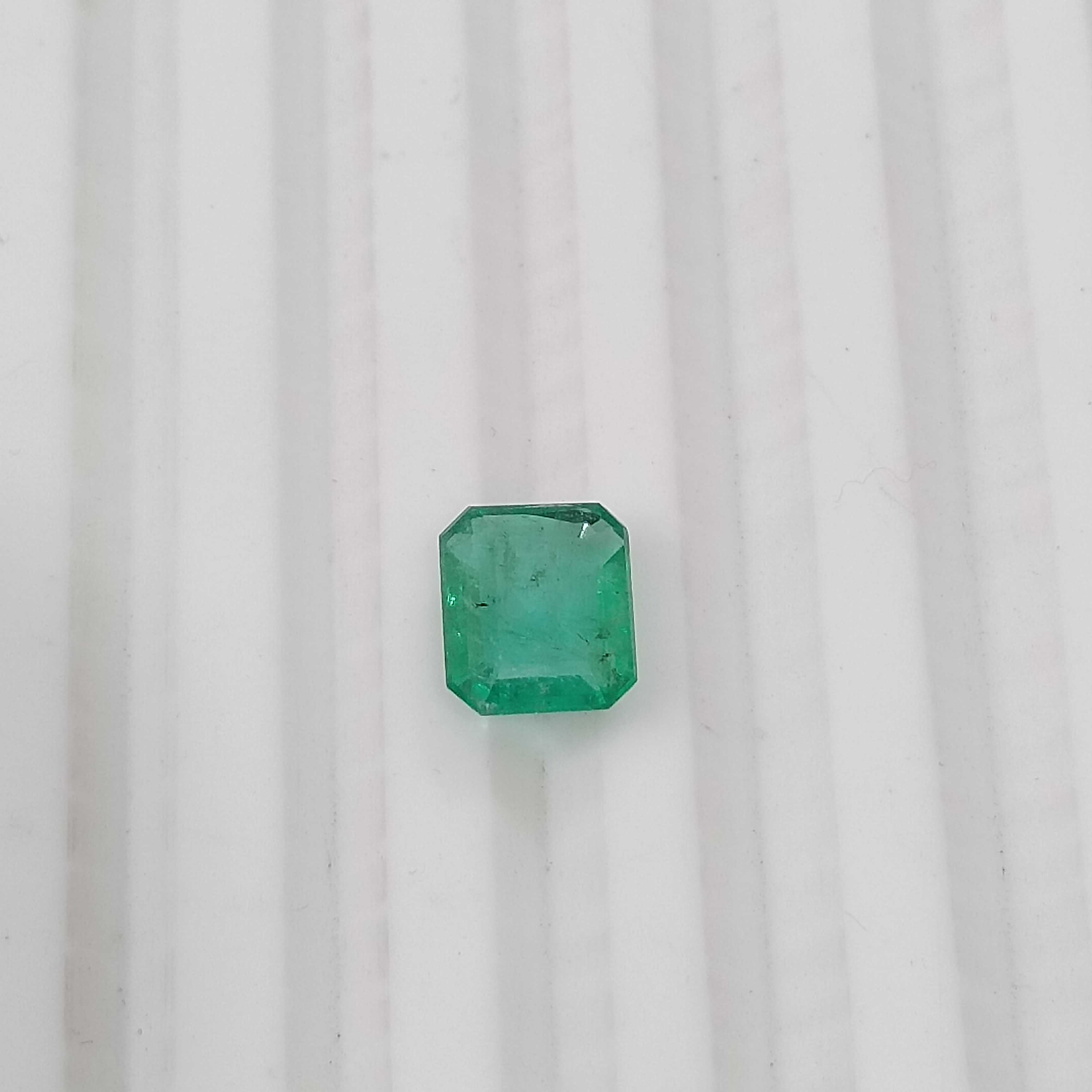 1.06cts GSI certified bright medium deep golden green octagon cut emerald gemstone 