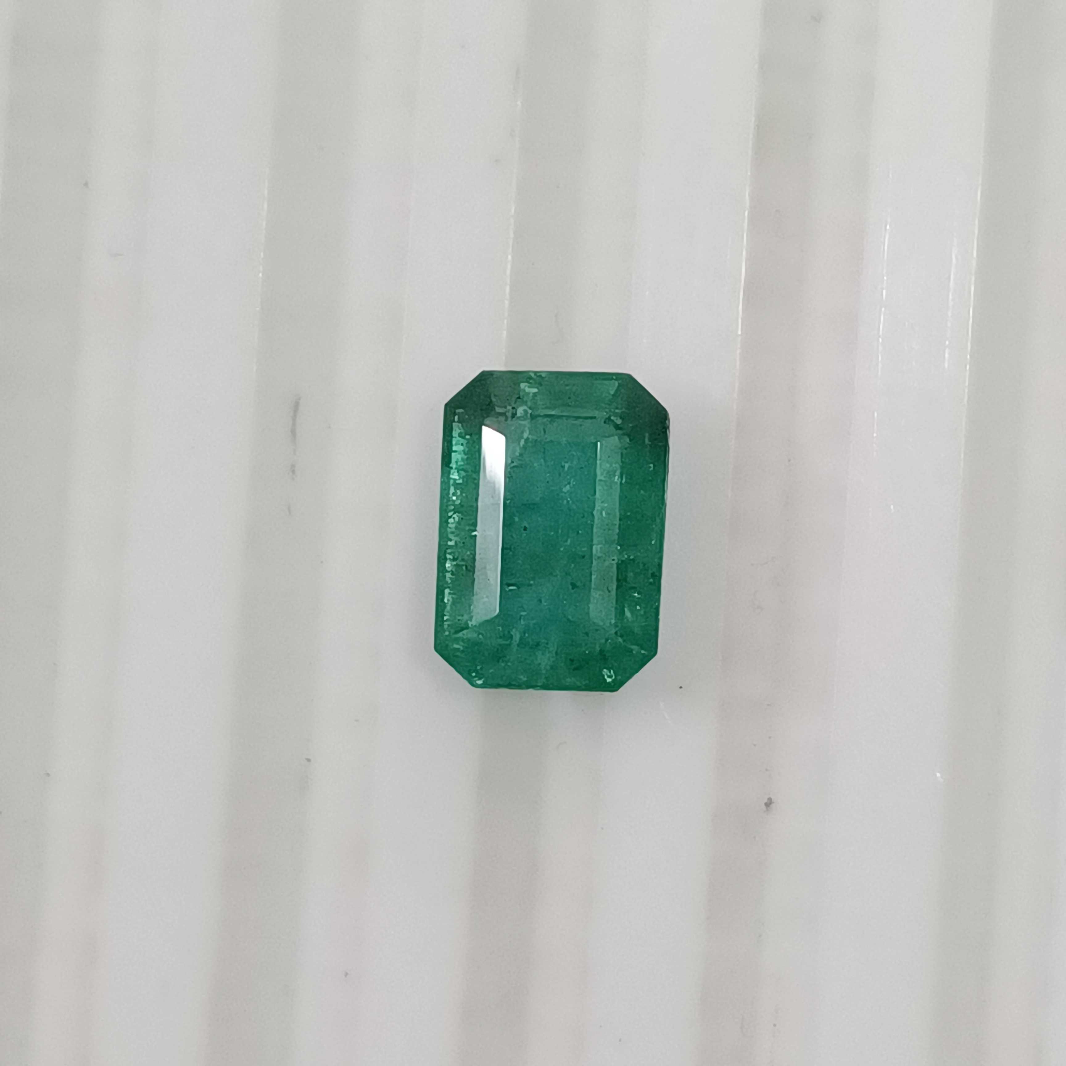 2.14cts GSI certified deep golden green octagon cut emerald gemstone 