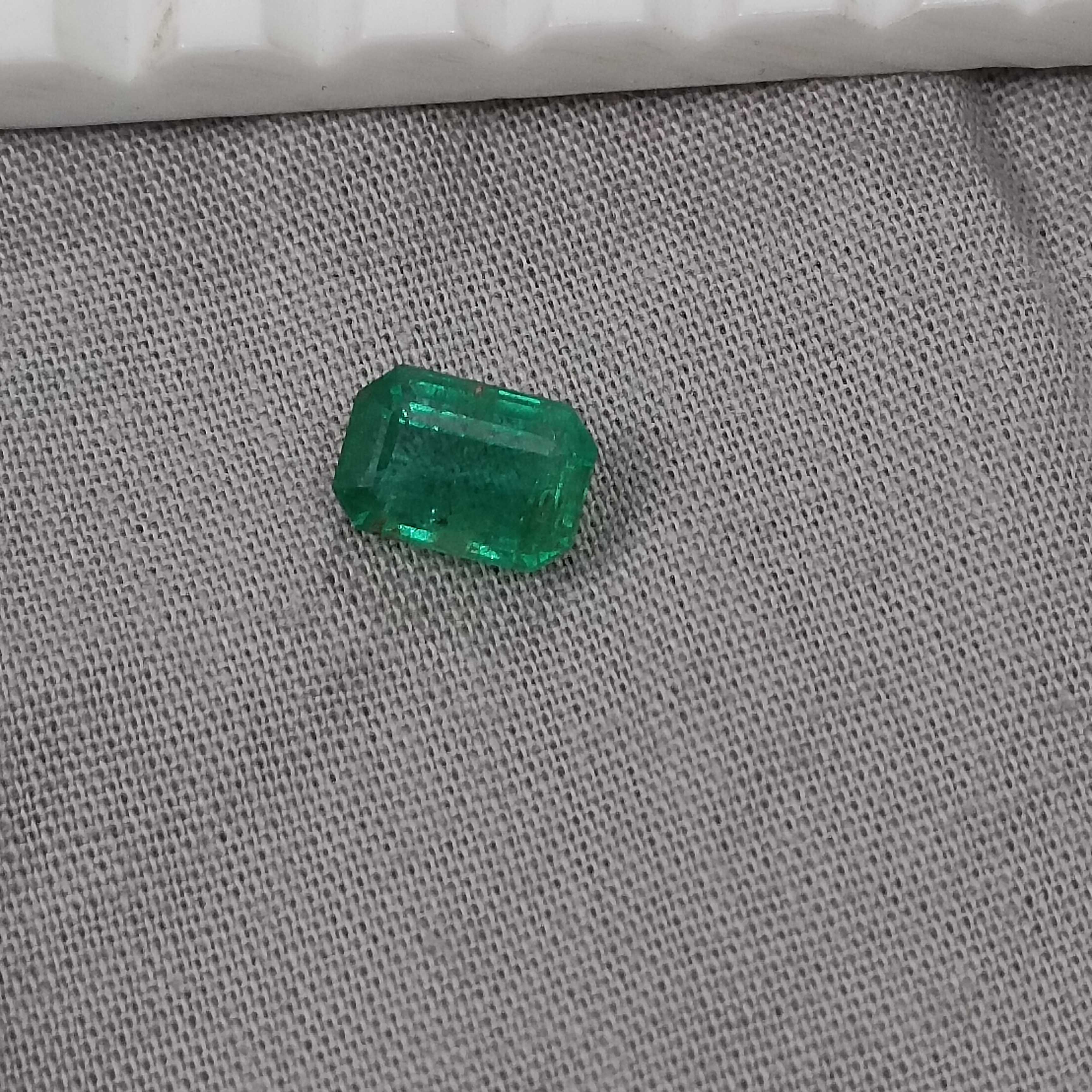 2.03cts GSI certified deep golden green octagon cut Afghanistan emerald gemstone 