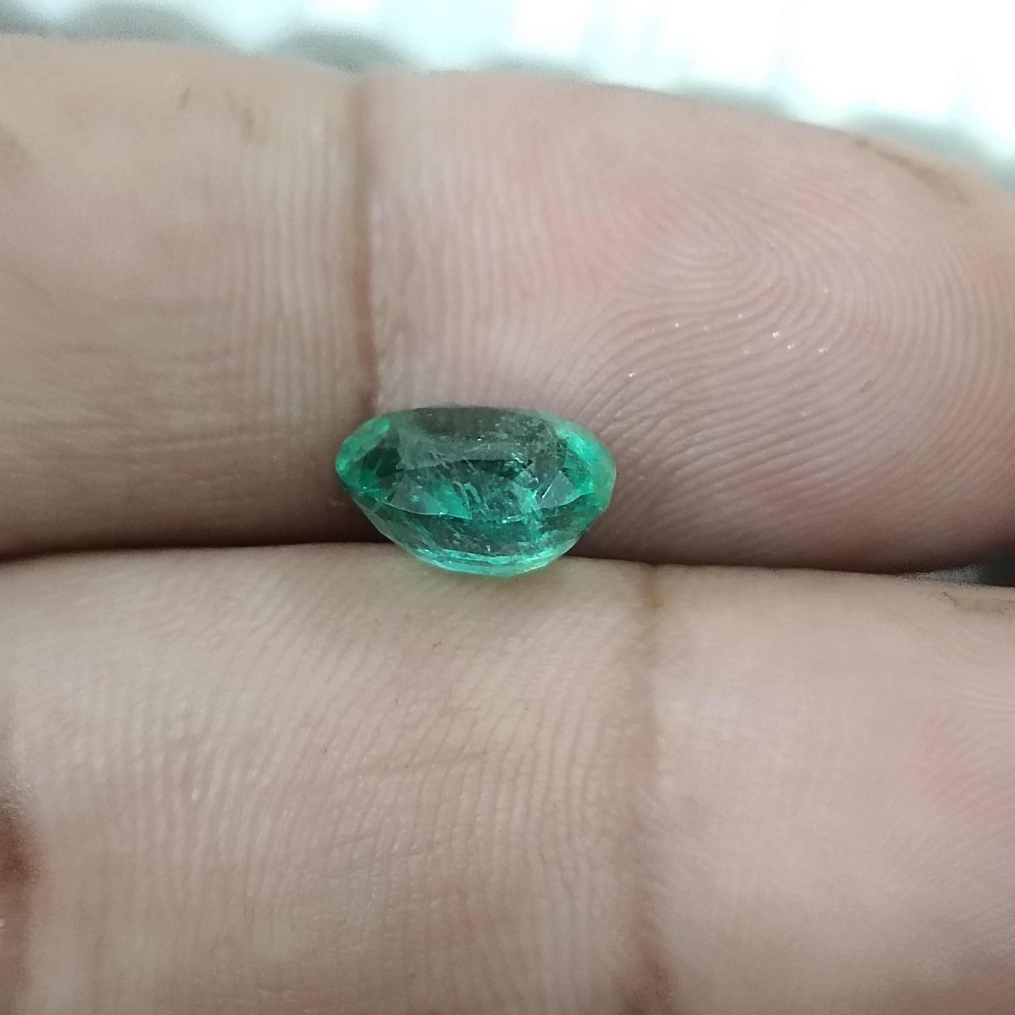 2.28ct GSI natural spring green oval cut emerald stone 