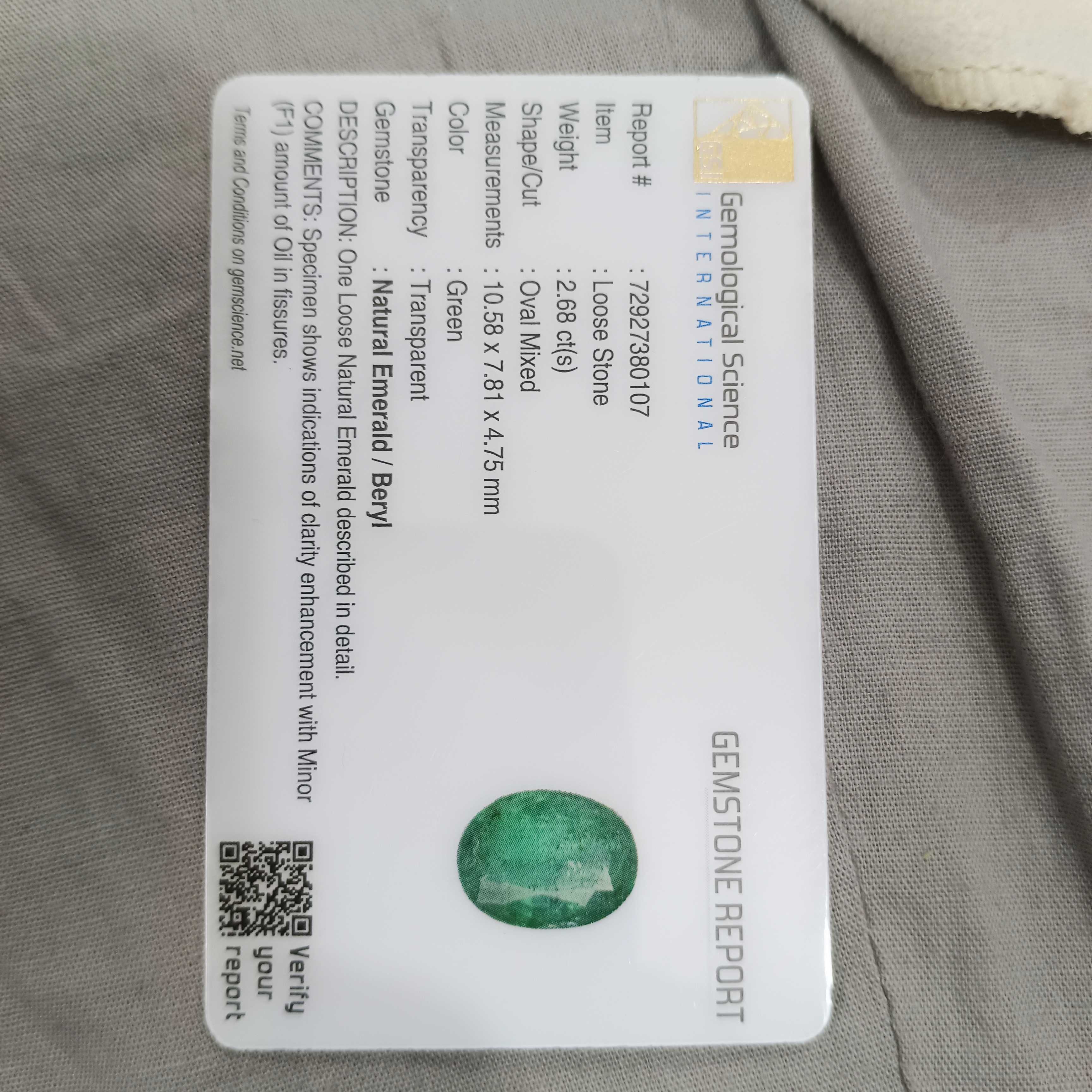 2.68cts GSI certified vivid golden green colour oval cut Zambian emerald