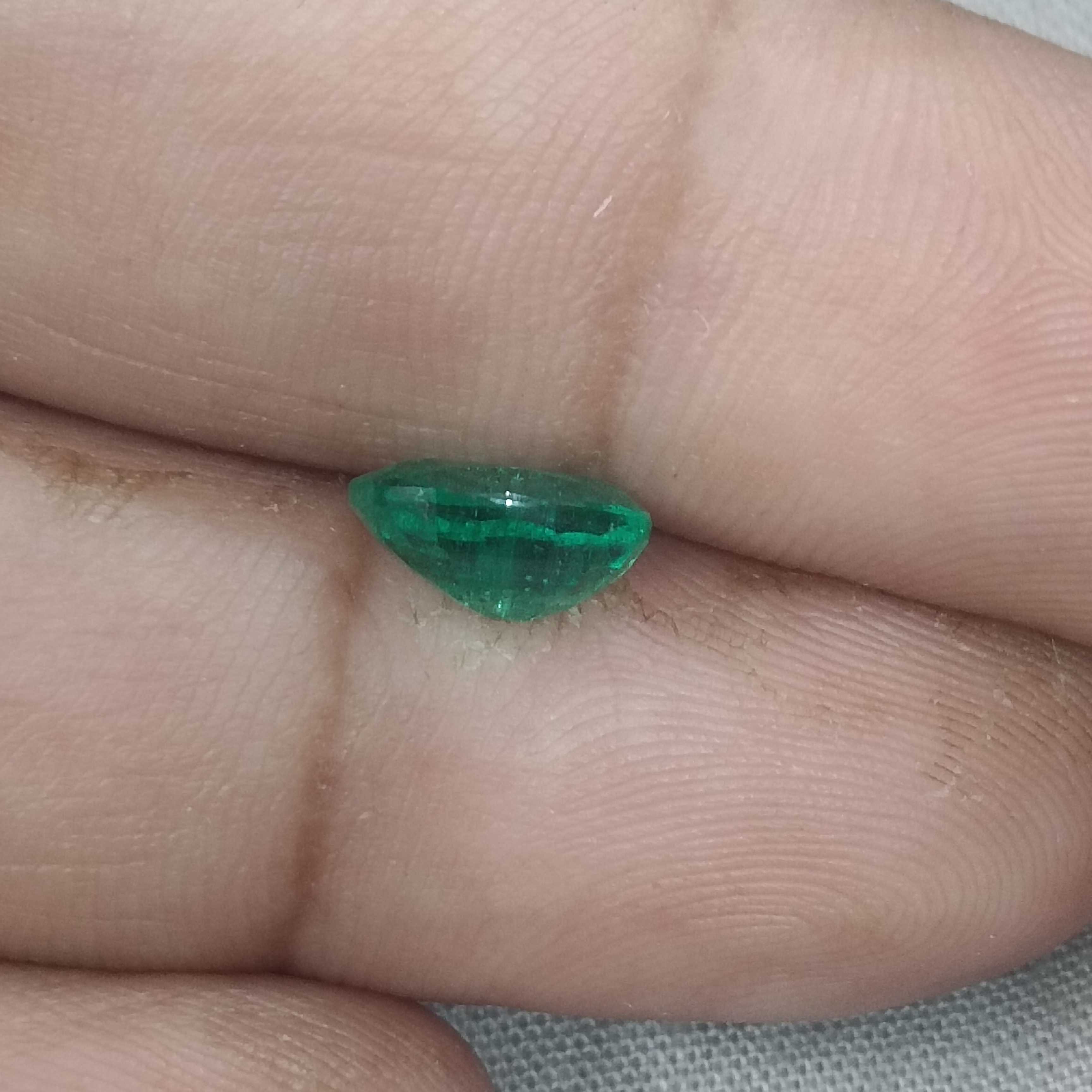 1.64cts GSI certified neon green color oval cut Panjshir origin emerald 