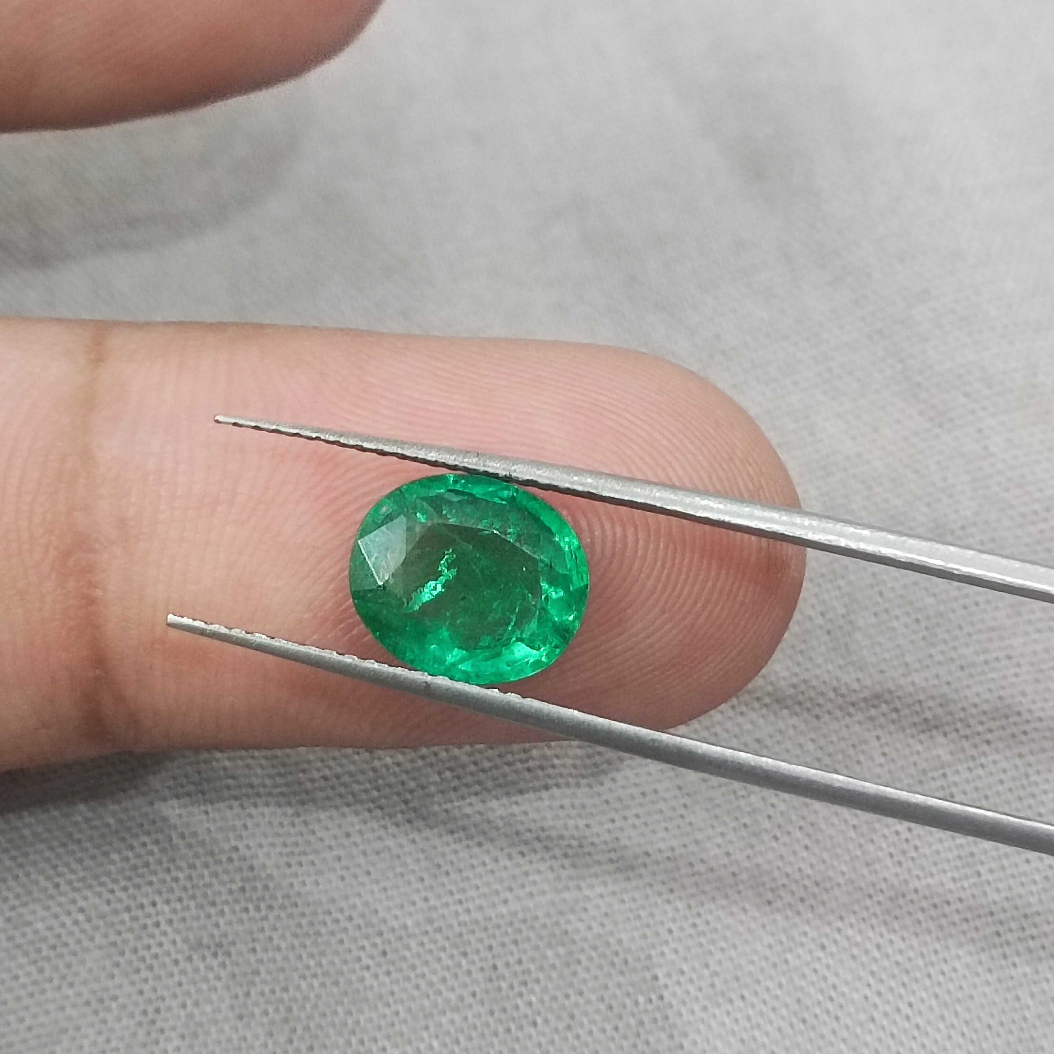 1.94cts GSI certified water green oval cut Panjshir emerald gemstone 