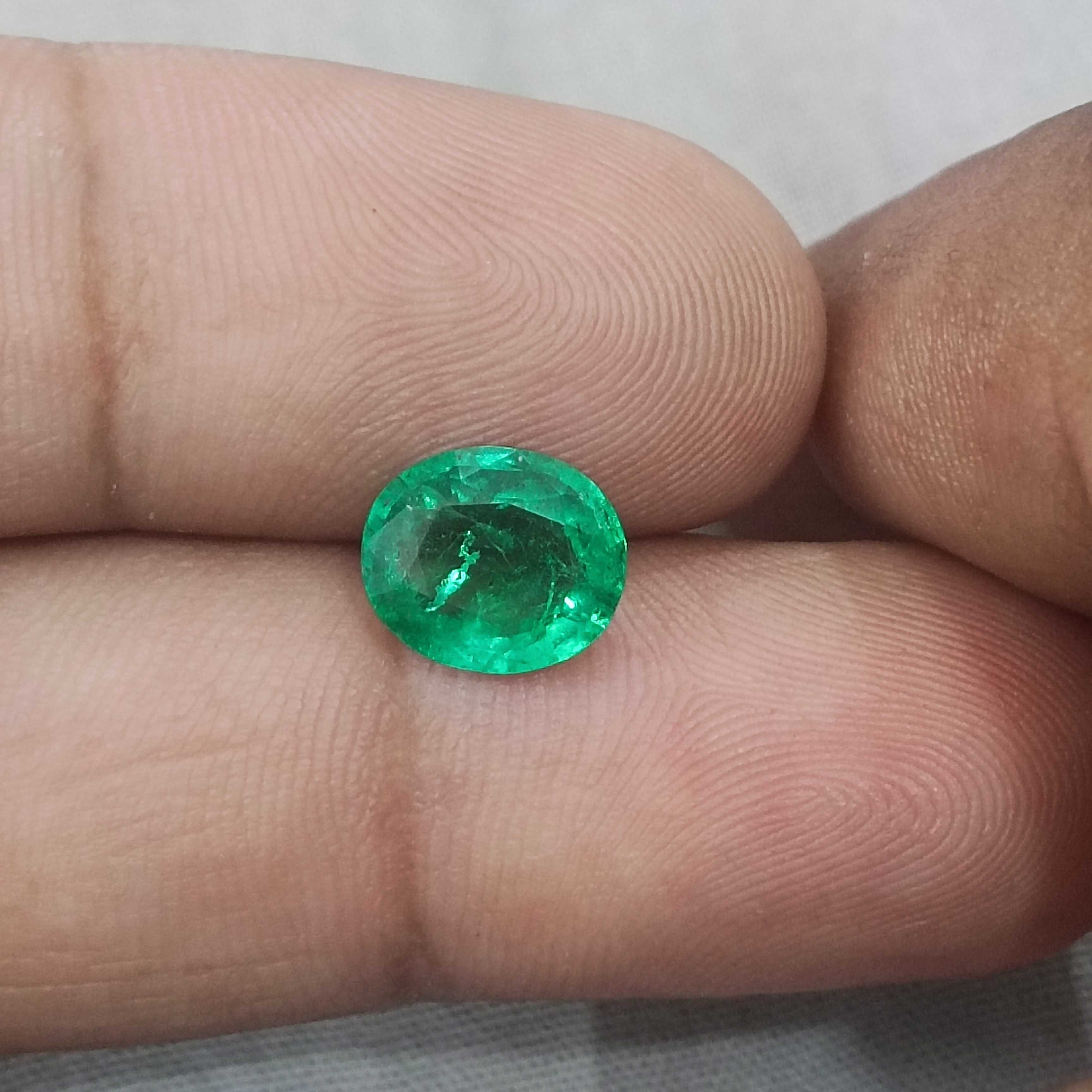 1.94cts GSI certified water green oval cut Panjshir emerald gemstone 