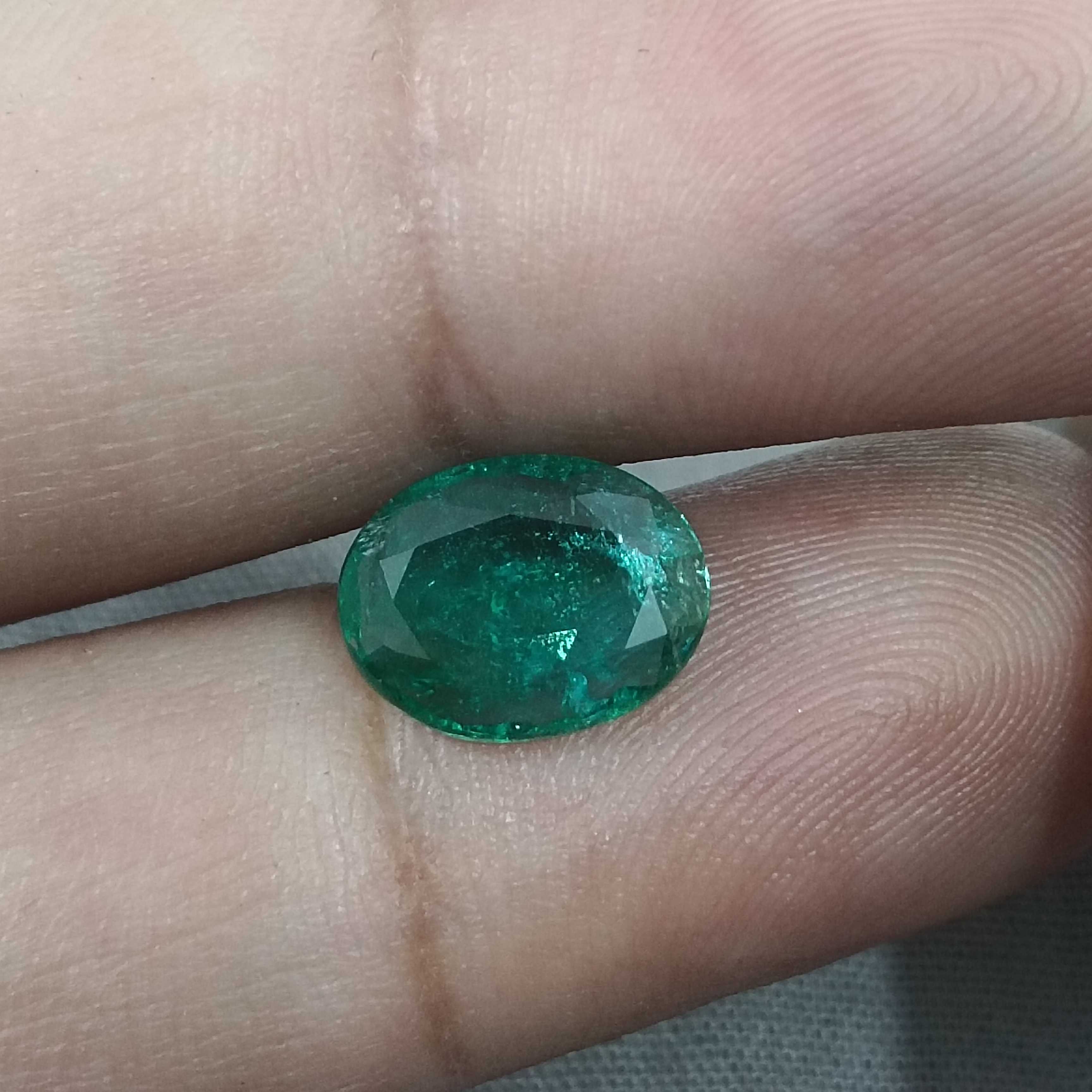 2.13cts GSI certified deep bottle green oval cut emerald gem 