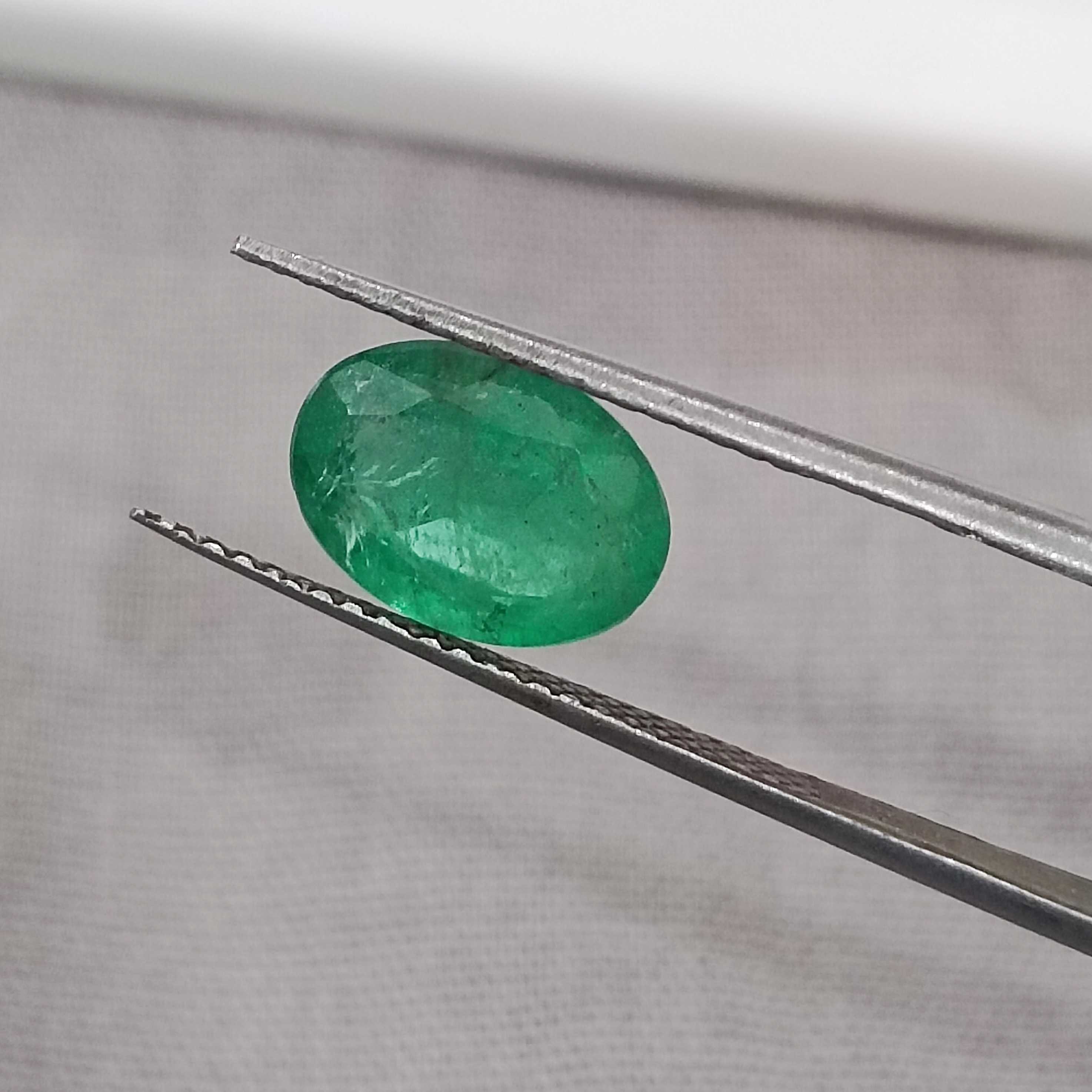 1.87cts certified medium pure green oval cut Zambian emerald 