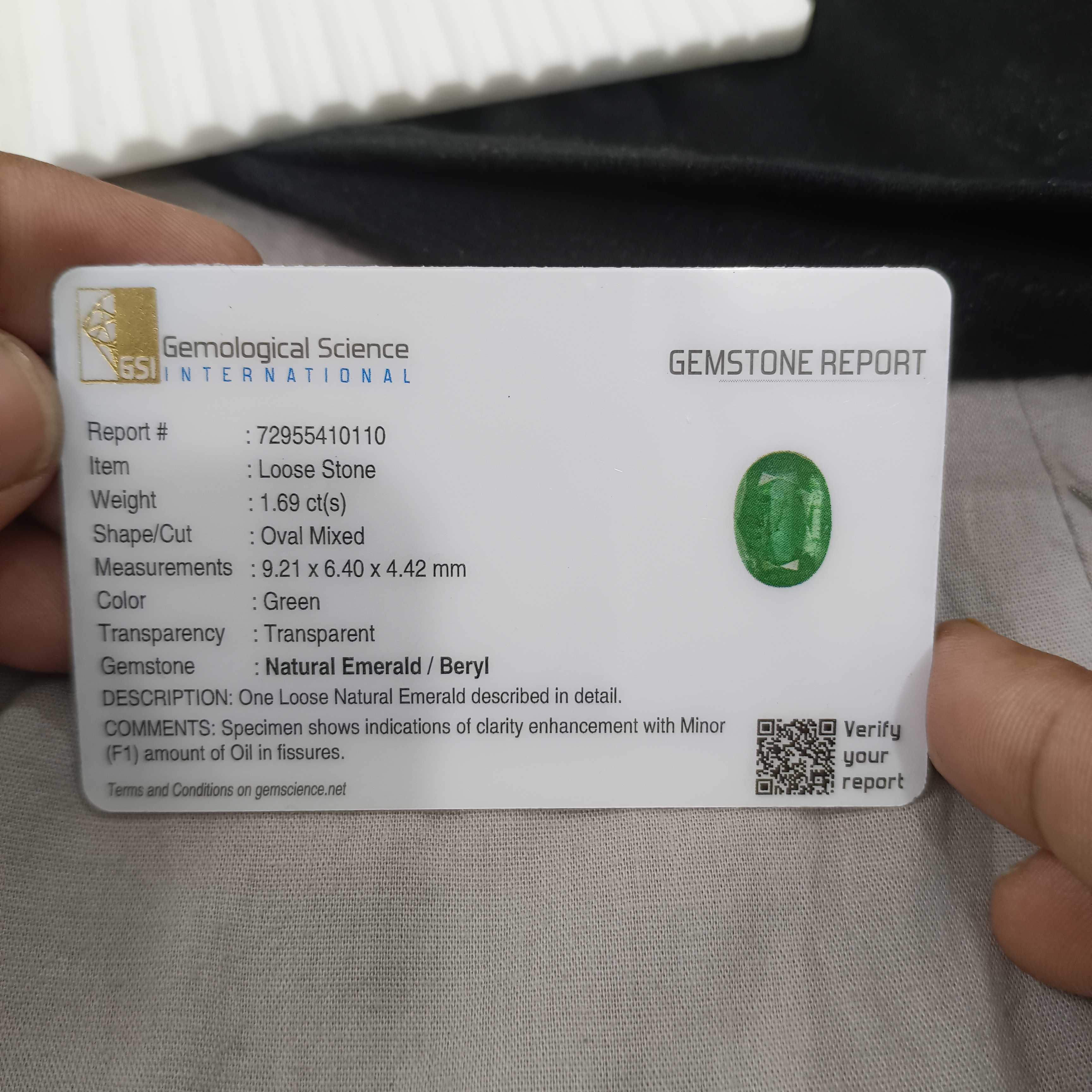 1.69cts GSI certified golden green oval cut Panjshir origin emerald gemstone 