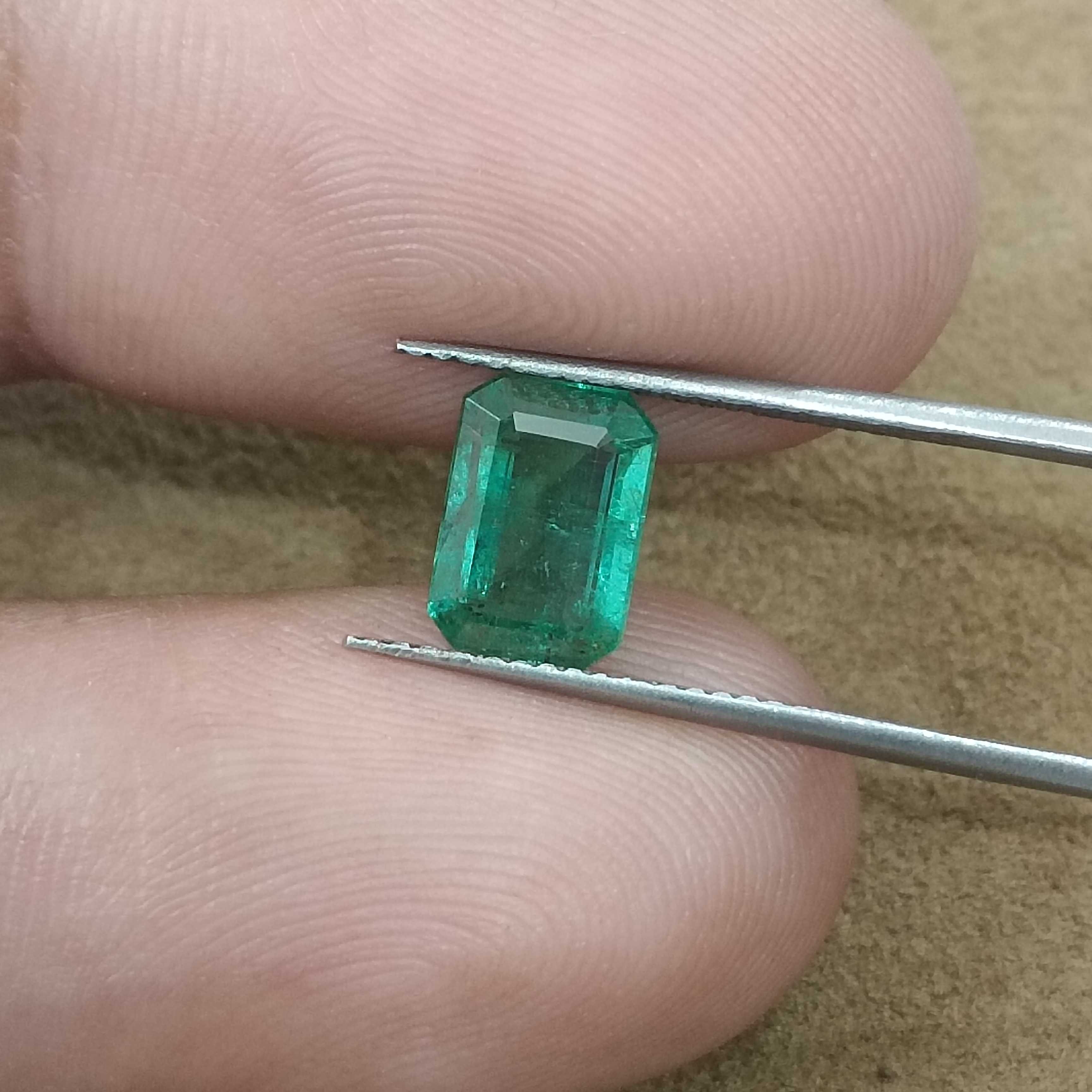 1.54cts GSI certified natural cool green octagon cut emerald gemstone 
