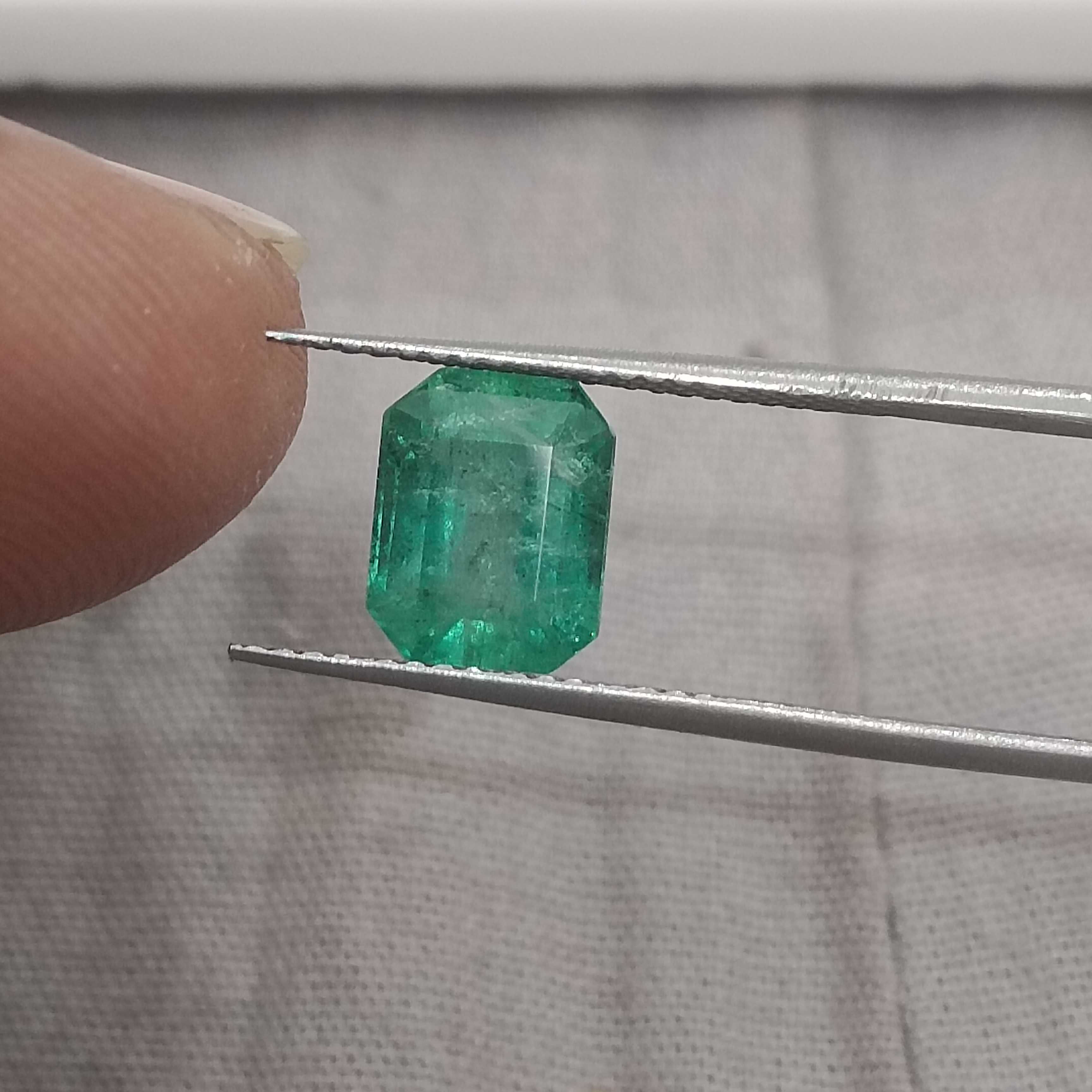 2.21cts GSI certified glass green loose octagon cut natural emerald 